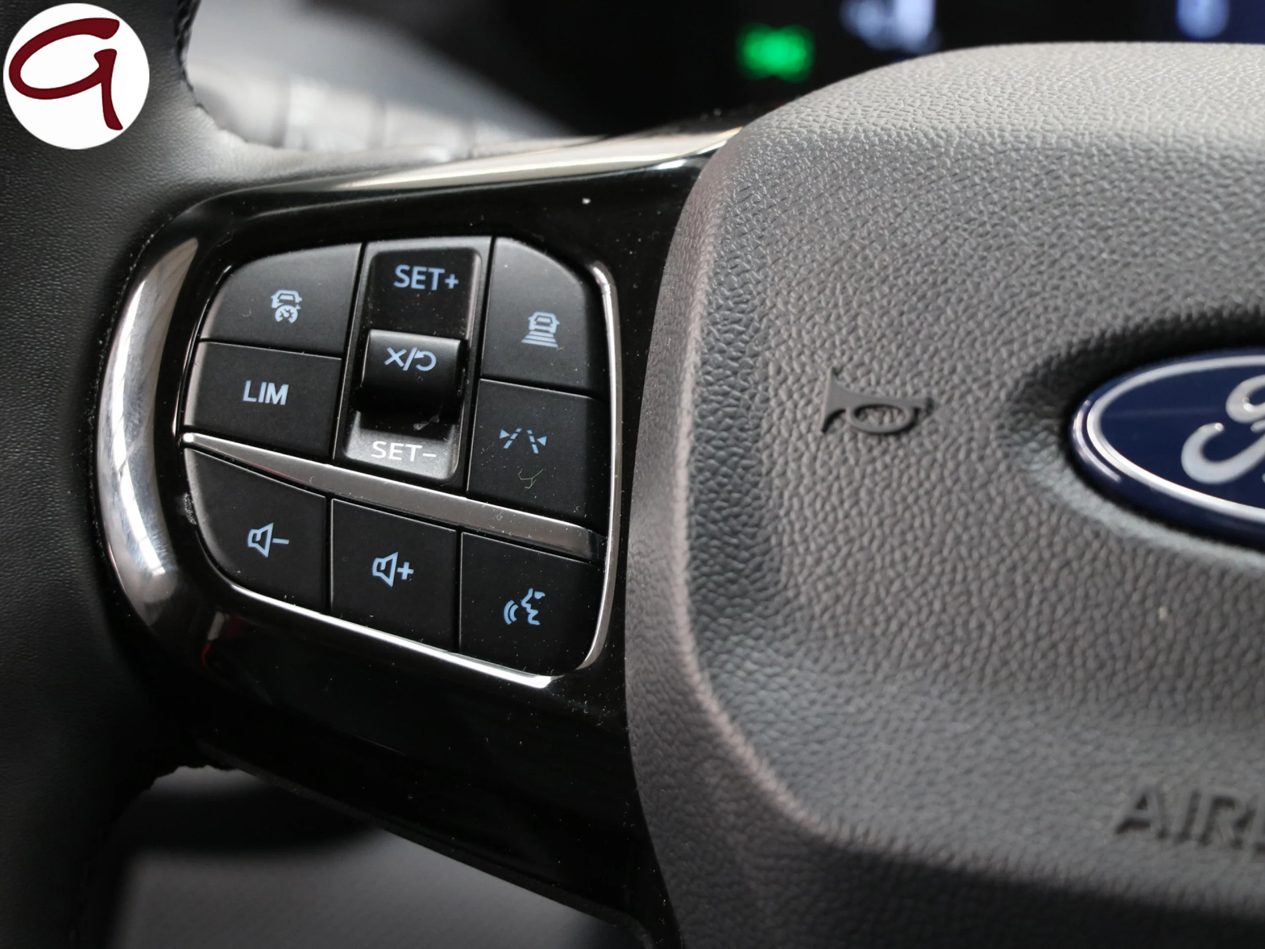 Ford Tourneo Custom 2.0 Ecoblue L1 Titanium Auto 125 kW (170 CV) - Foto 38