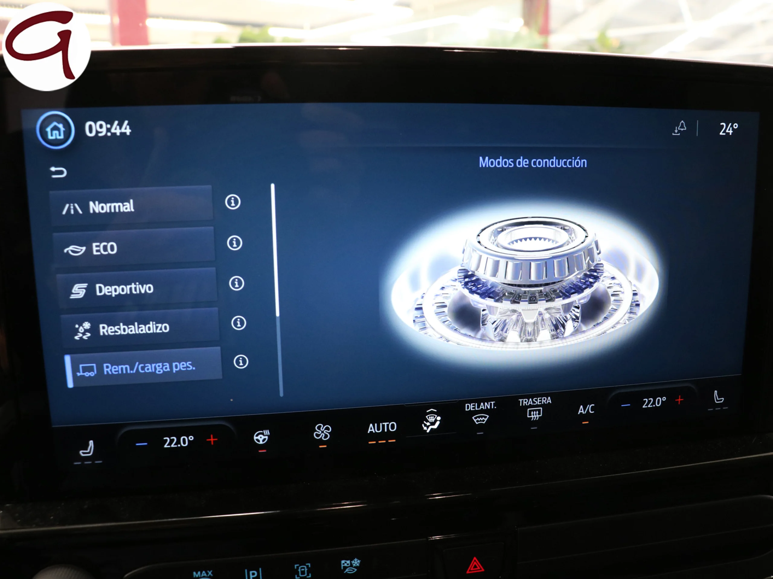 Ford Tourneo Custom 2.0 Ecoblue L1 Titanium Auto 125 kW (170 CV) - Foto 32