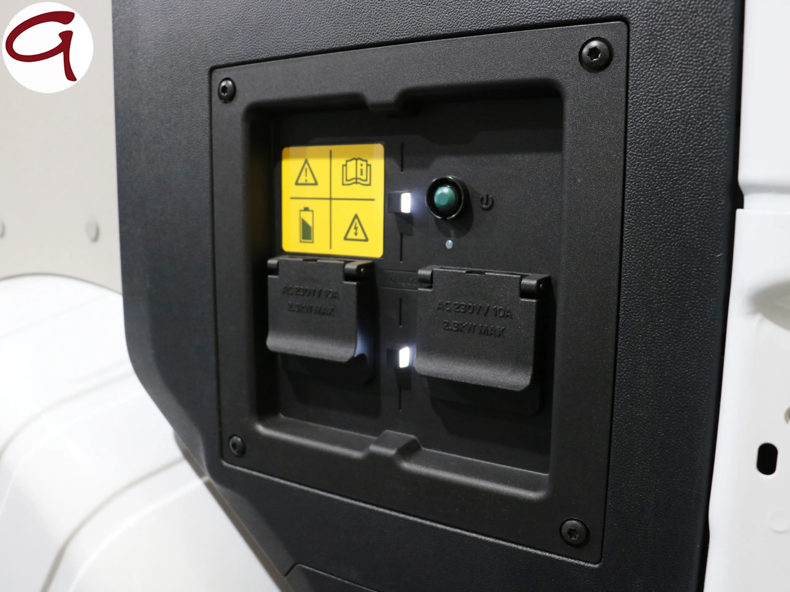 Ford Transit Custom Furgon BEV 64kWh 320 L1 Sport 210 kW (286 CV) - Foto 54