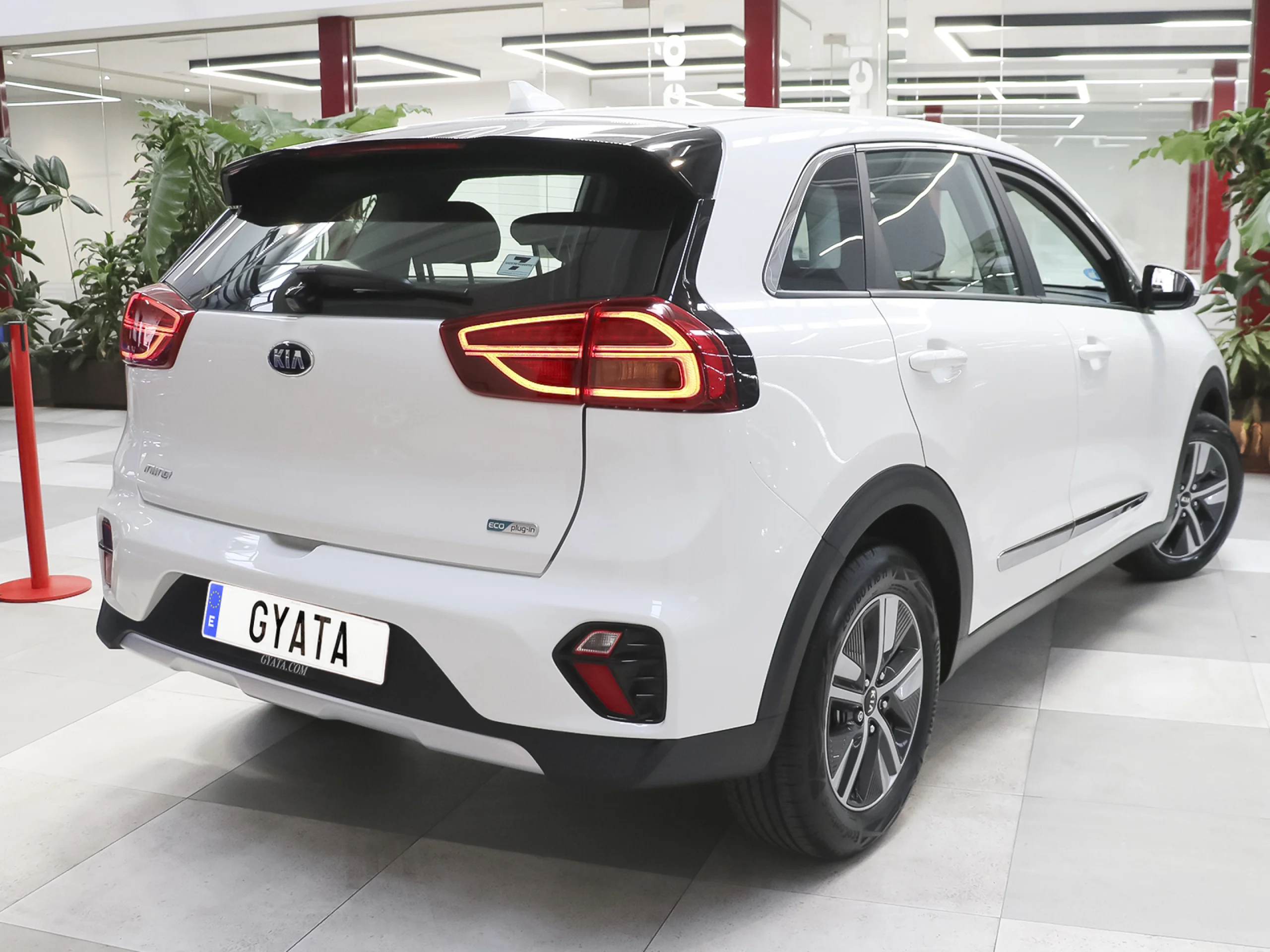 Kia Niro 1.6 GDi PHEV Híbrido Concept 104 kW (141 CV) - Foto 3