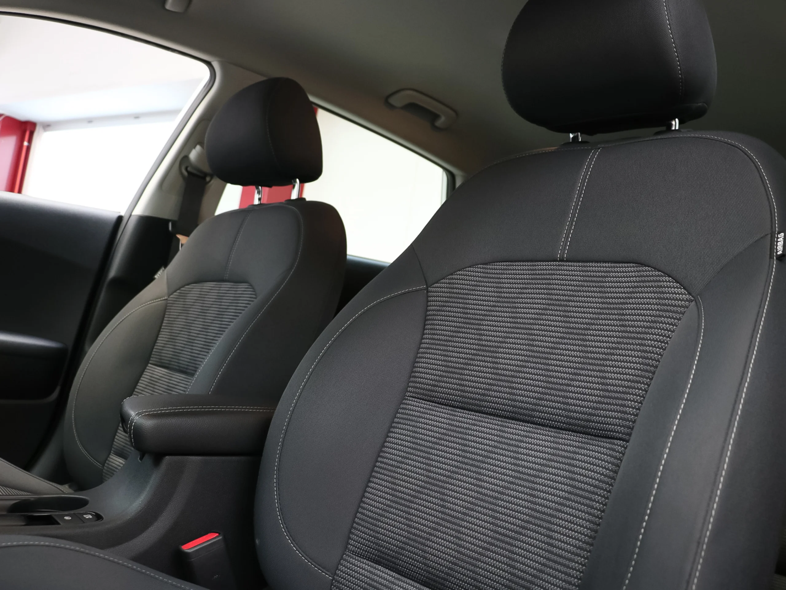 Kia Niro 1.6 GDi PHEV Híbrido Concept 104 kW (141 CV) - Foto 8