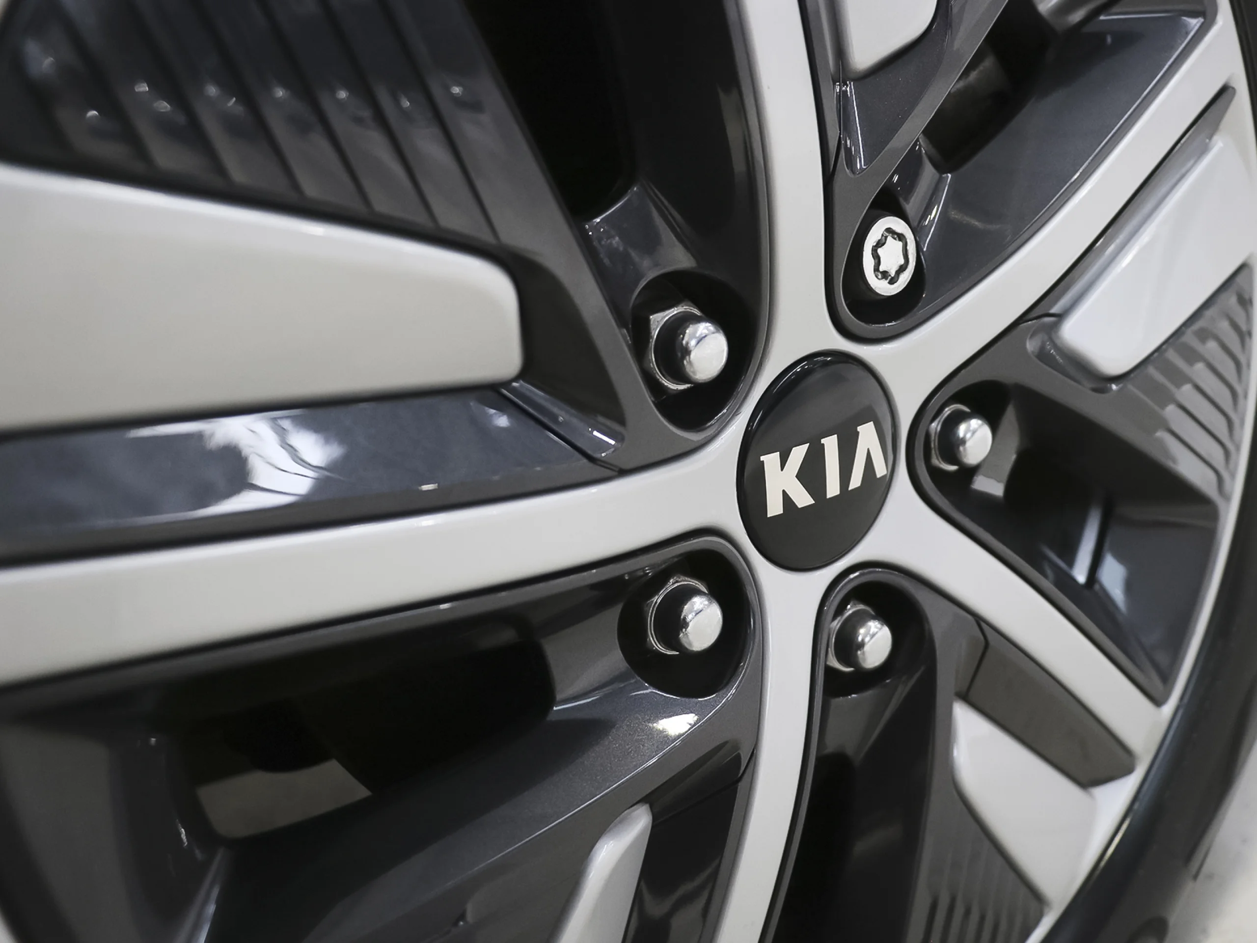 Kia Niro 1.6 GDi PHEV Híbrido Concept 104 kW (141 CV) - Foto 30