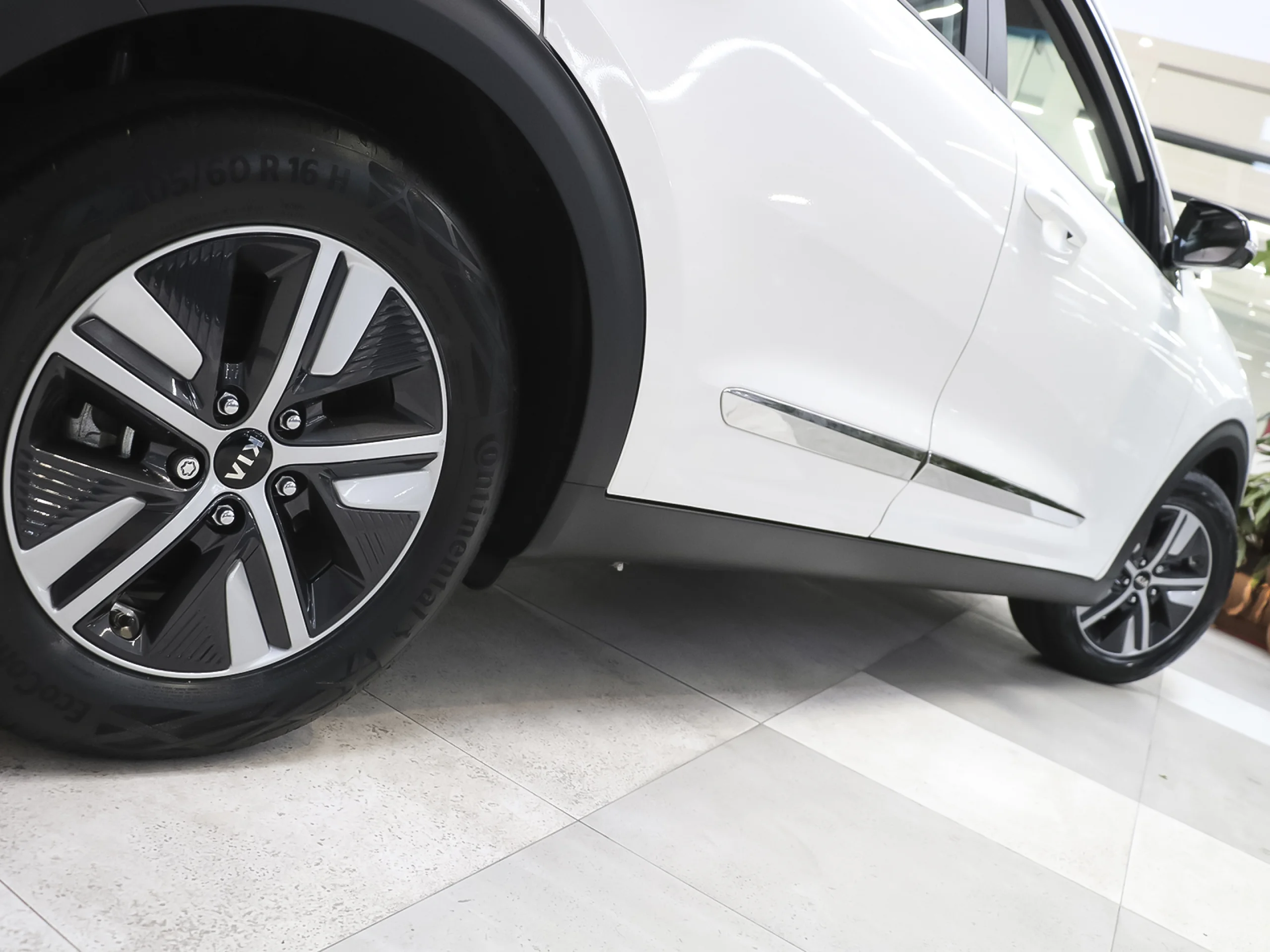 Kia Niro 1.6 GDi PHEV Híbrido Concept 104 kW (141 CV) - Foto 29