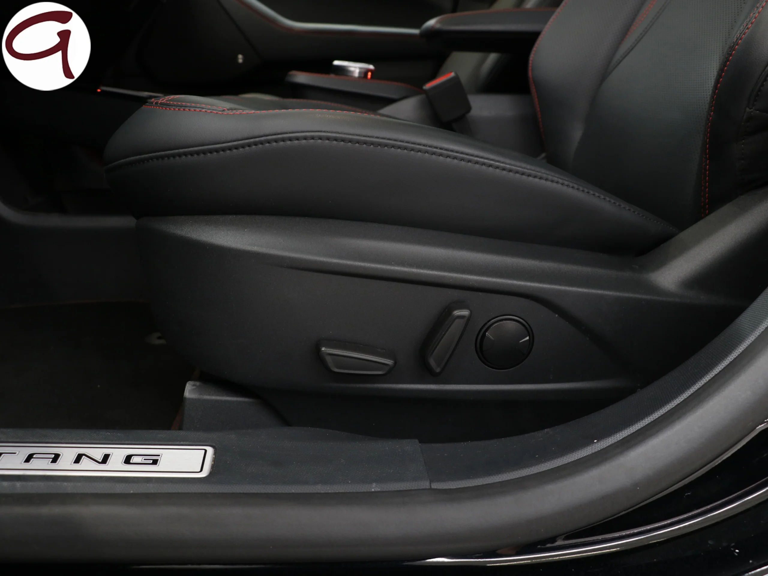 Ford Mustang Mach-E AWD Batería 98.8Kwh 258 kW (351 CV) - Foto 6