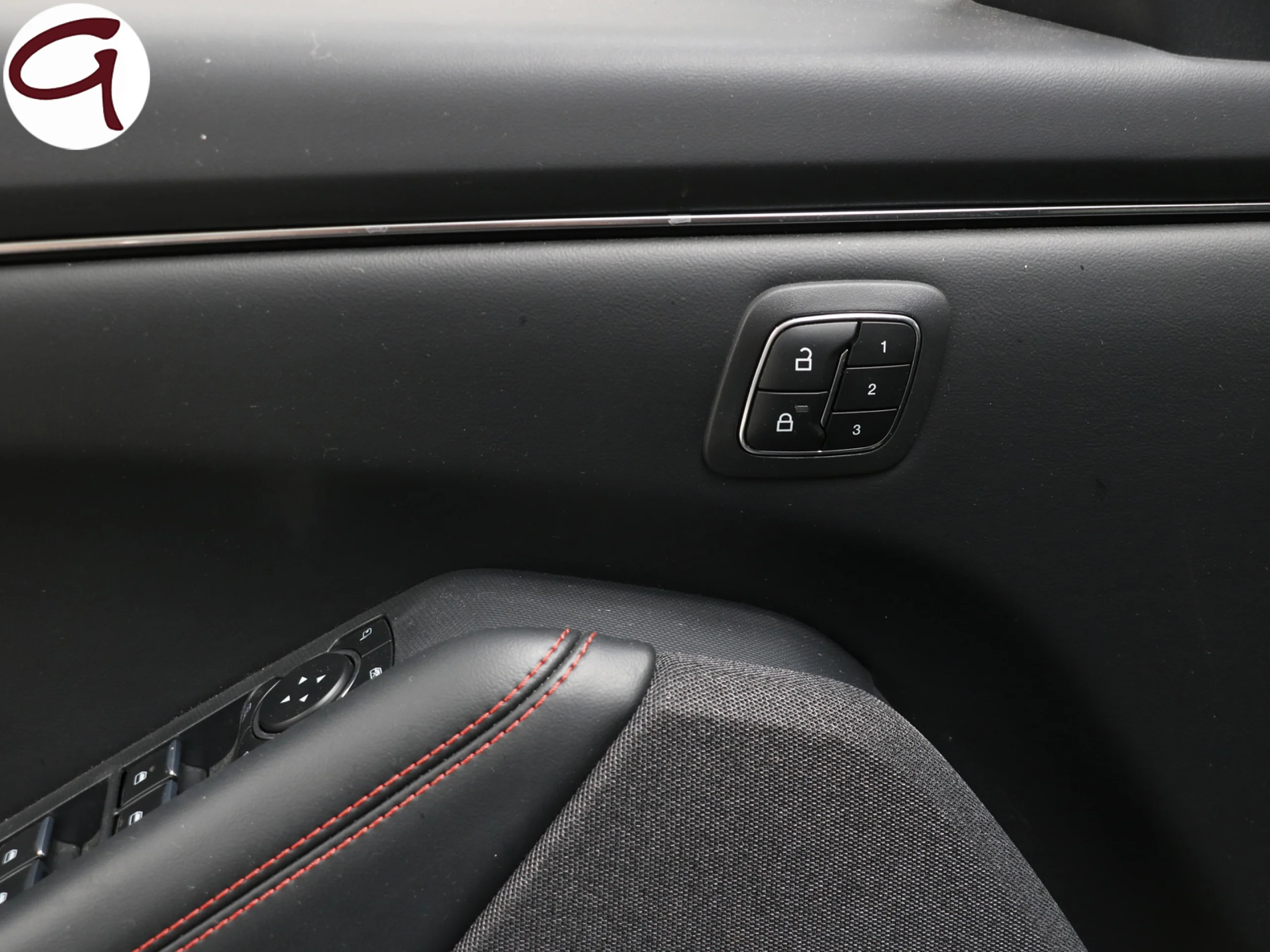 Ford Mustang Mach-E AWD Batería 98.8Kwh 258 kW (351 CV) - Foto 28