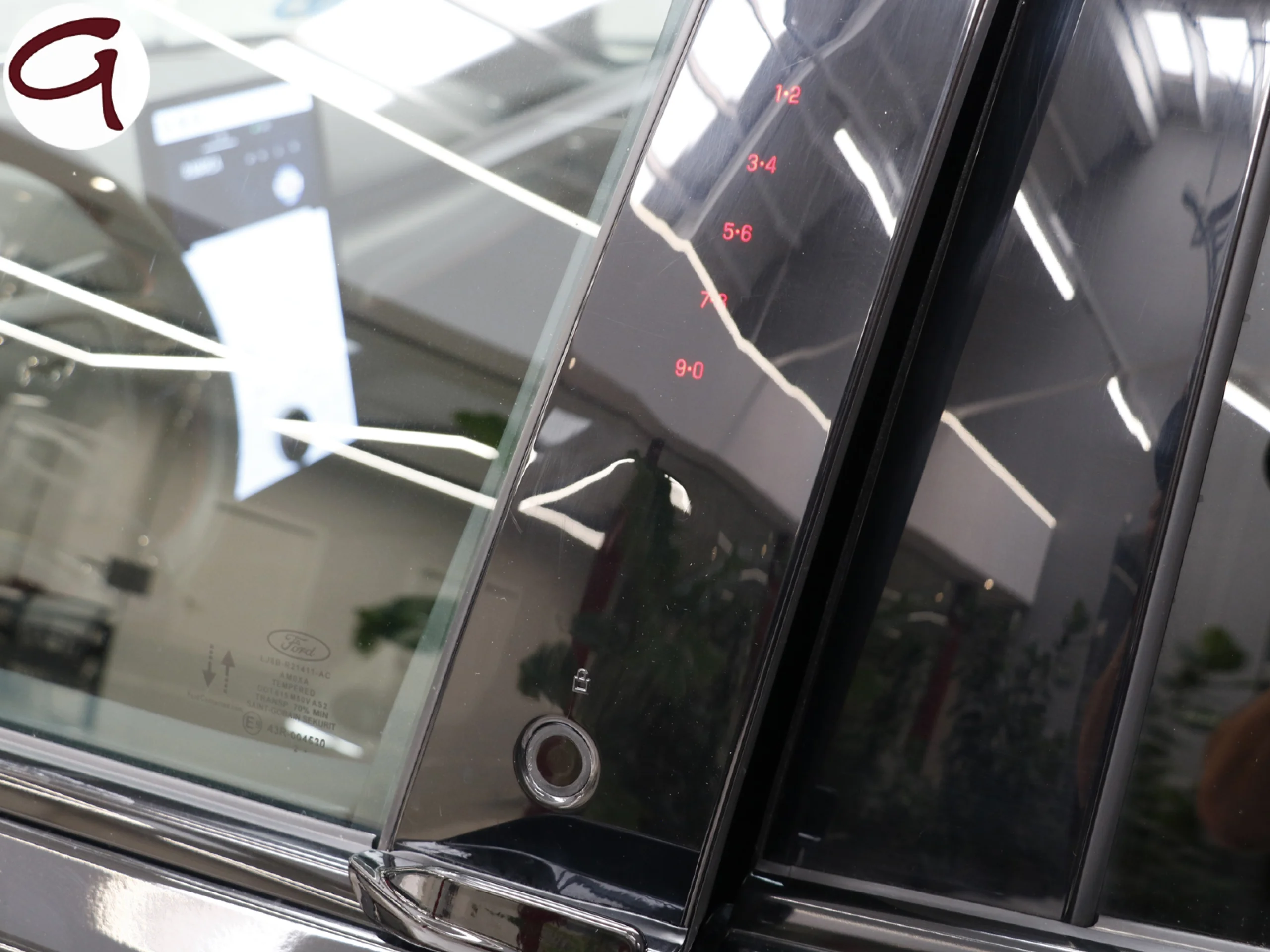 Ford Mustang Mach-E AWD Batería 98.8Kwh 258 kW (351 CV) - Foto 31