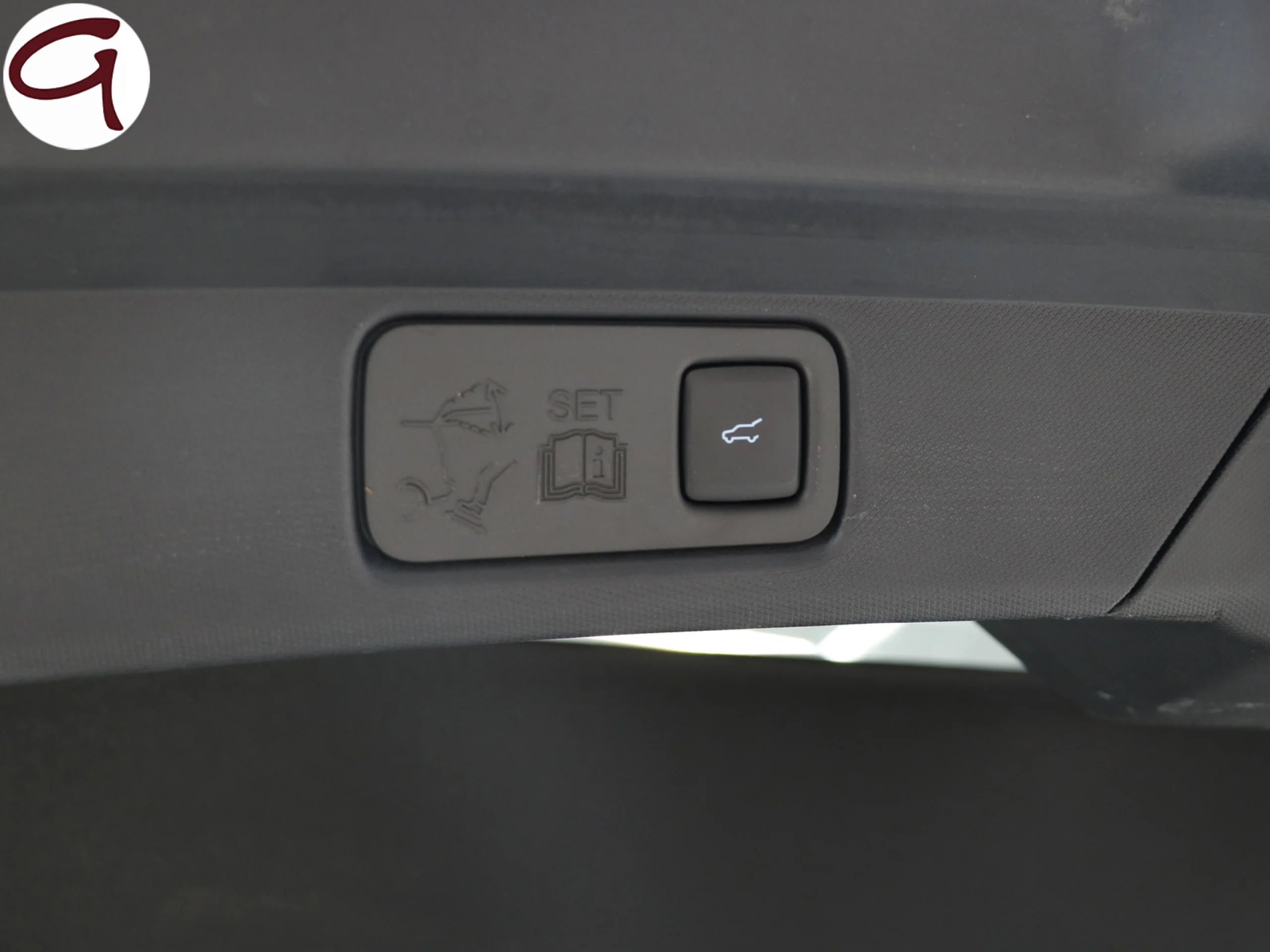 Ford Mustang Mach-E AWD Batería 98.8Kwh 258 kW (351 CV) - Foto 35