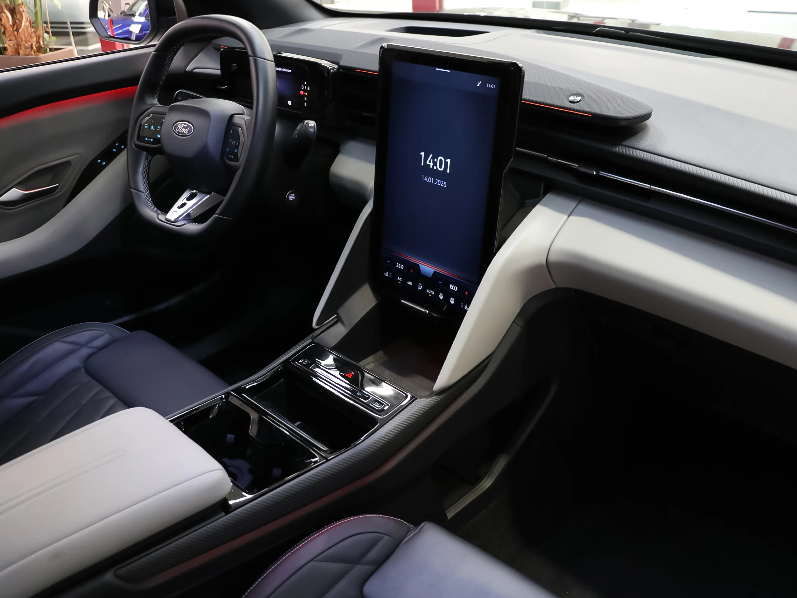 Ford Capri CX740L Premium R. Ext. AWD 77kWh 250 kW (340 CV) - Foto 5