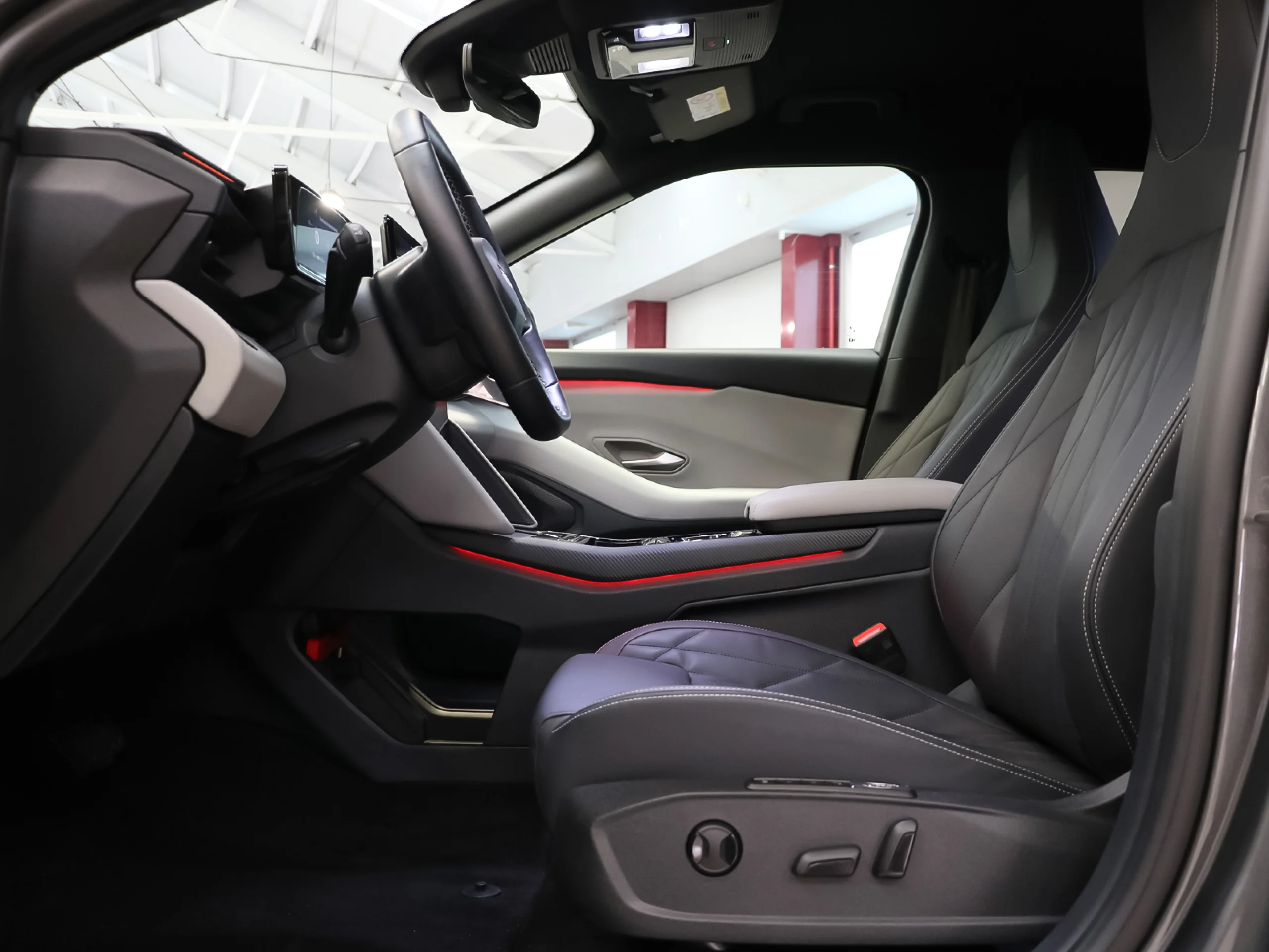 Ford Capri CX740L Premium R. Ext. AWD 77kWh 250 kW (340 CV) - Foto 7