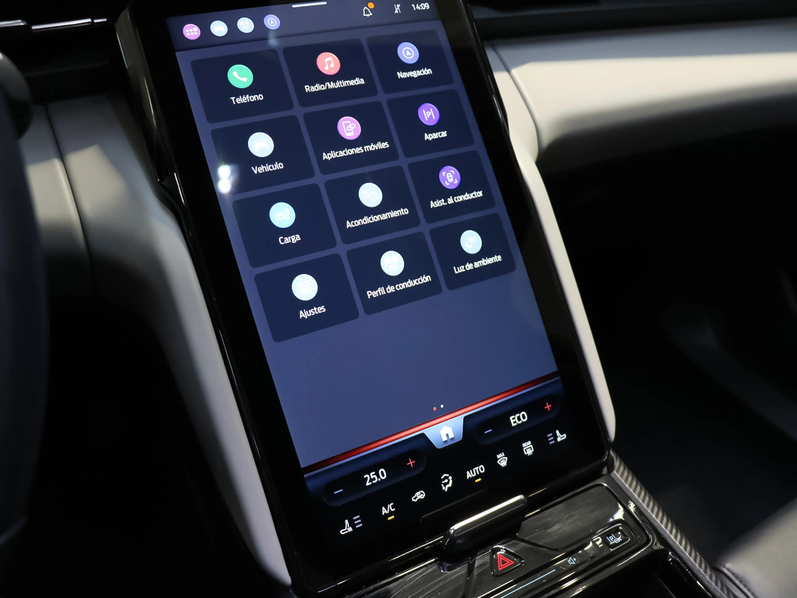 Ford Capri CX740L Premium R. Ext. AWD 77kWh 250 kW (340 CV) - Foto 17