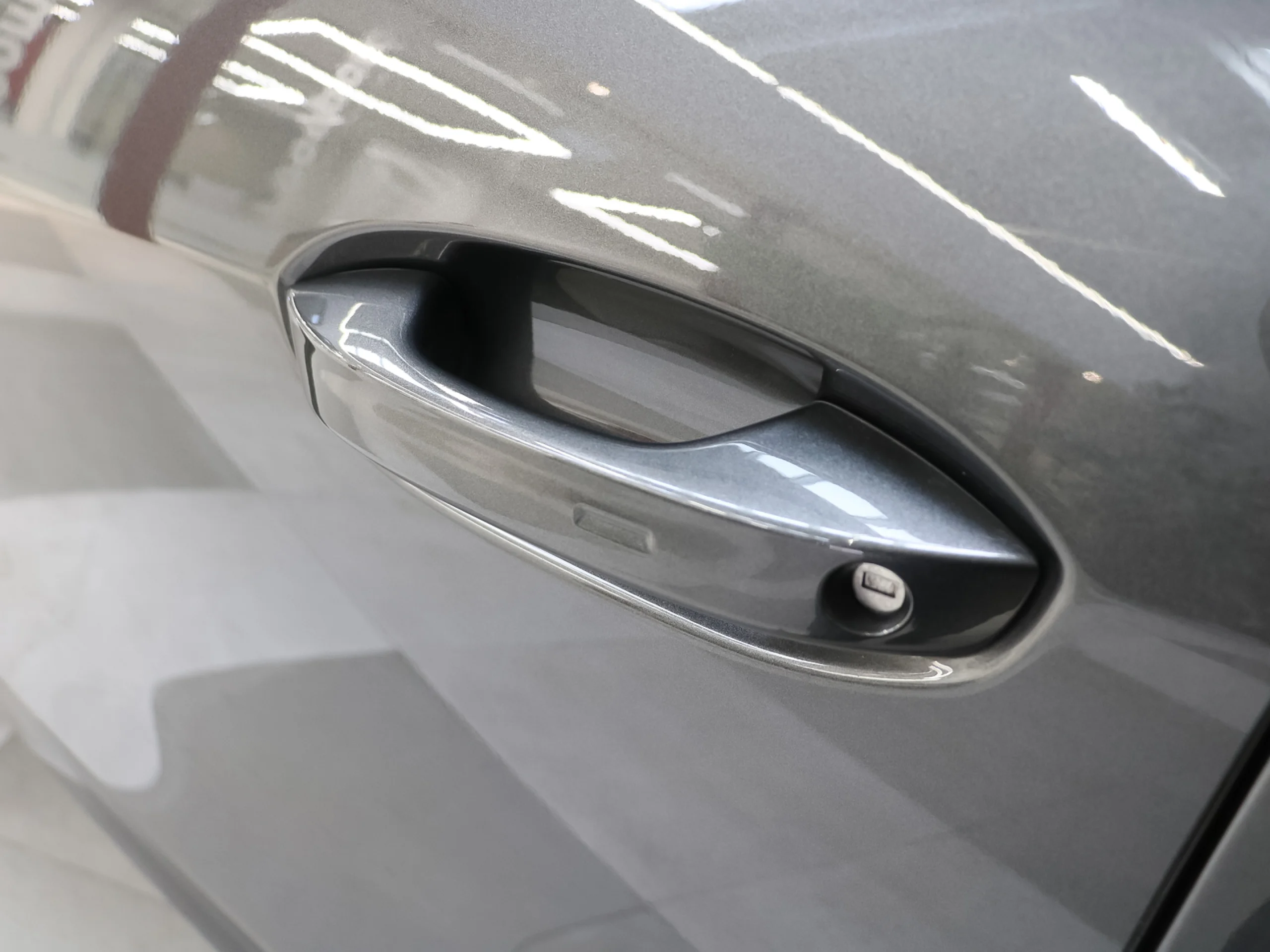 Ford Capri CX740L Premium R. Ext. AWD 77kWh 250 kW (340 CV) - Foto 48