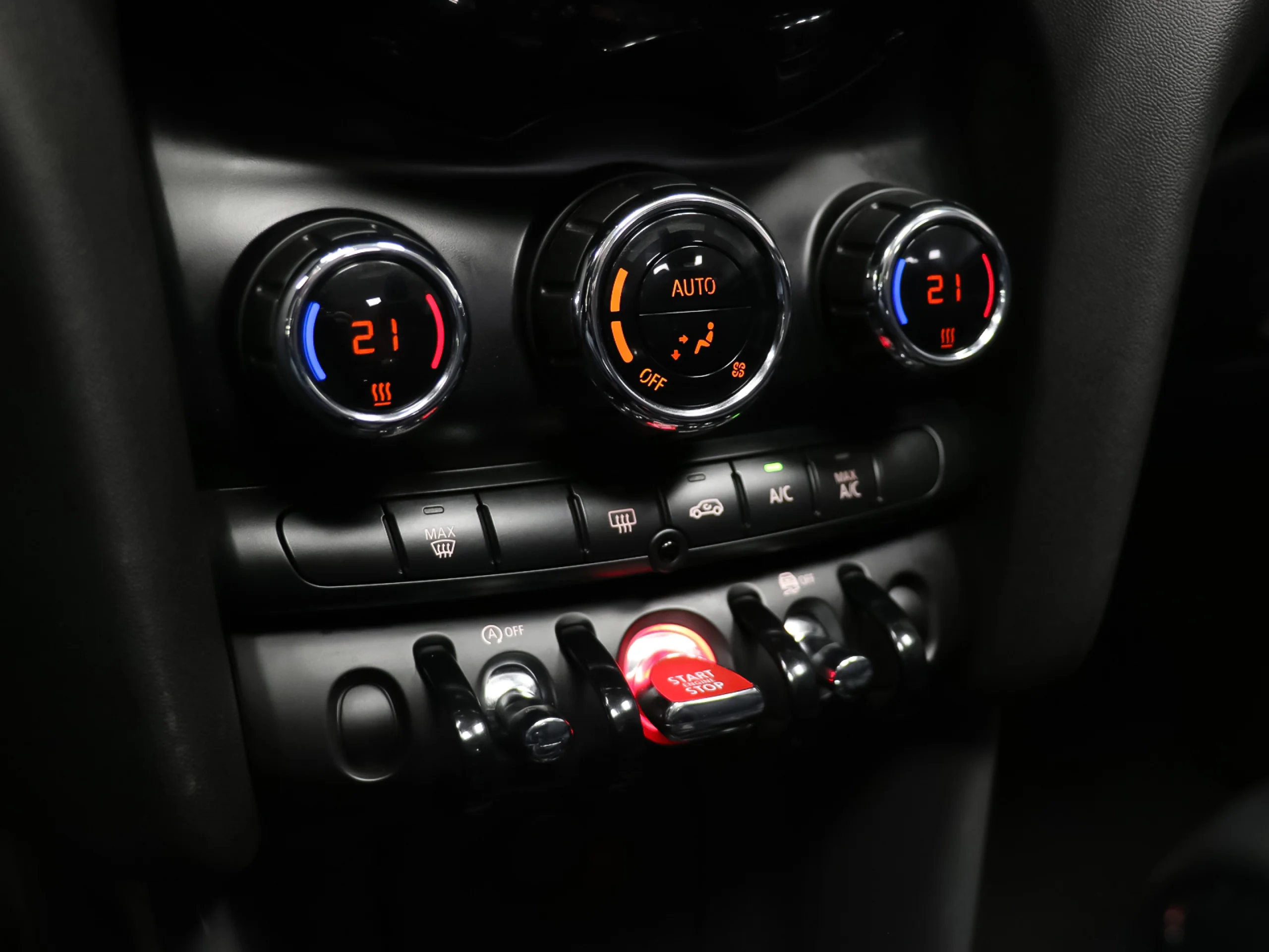 MINI Cabrio Cooper 100 kW (136 CV) - Foto 21