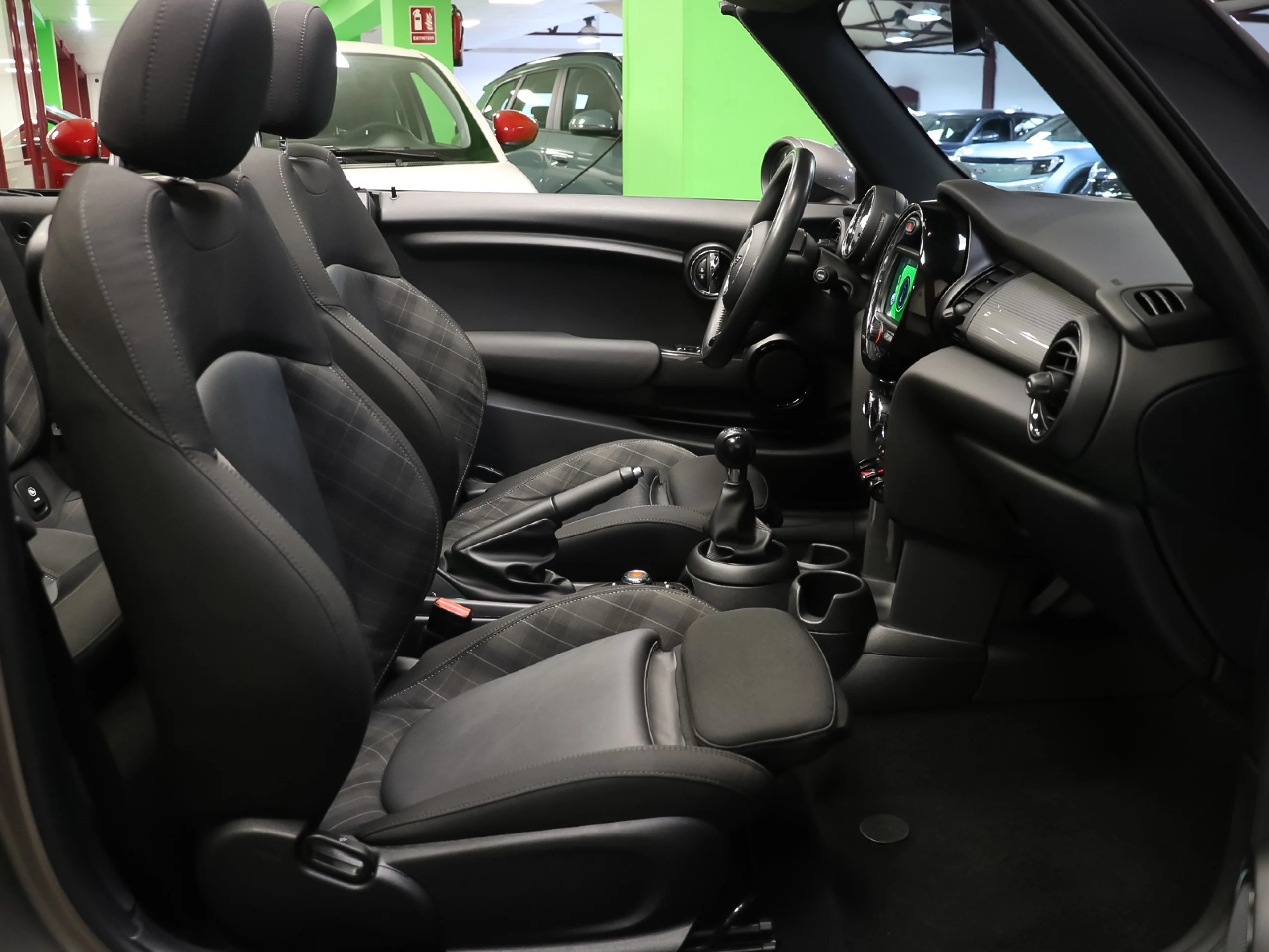 MINI Cabrio Cooper 100 kW (136 CV) - Foto 8