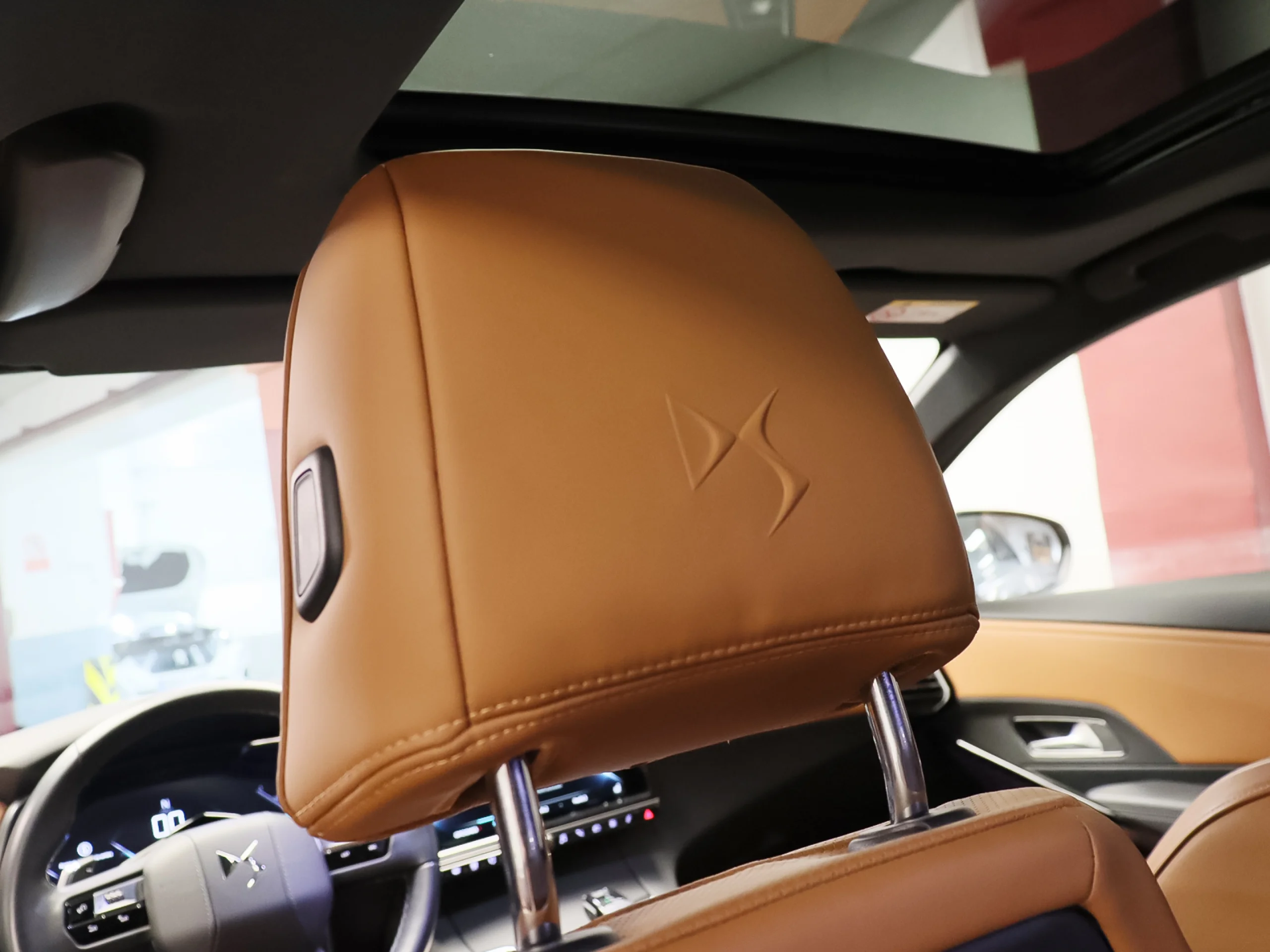DS DS7 Crossback E-Tense 300 Grand Chic 4WD Auto 221 kW (300 CV) - Foto 11