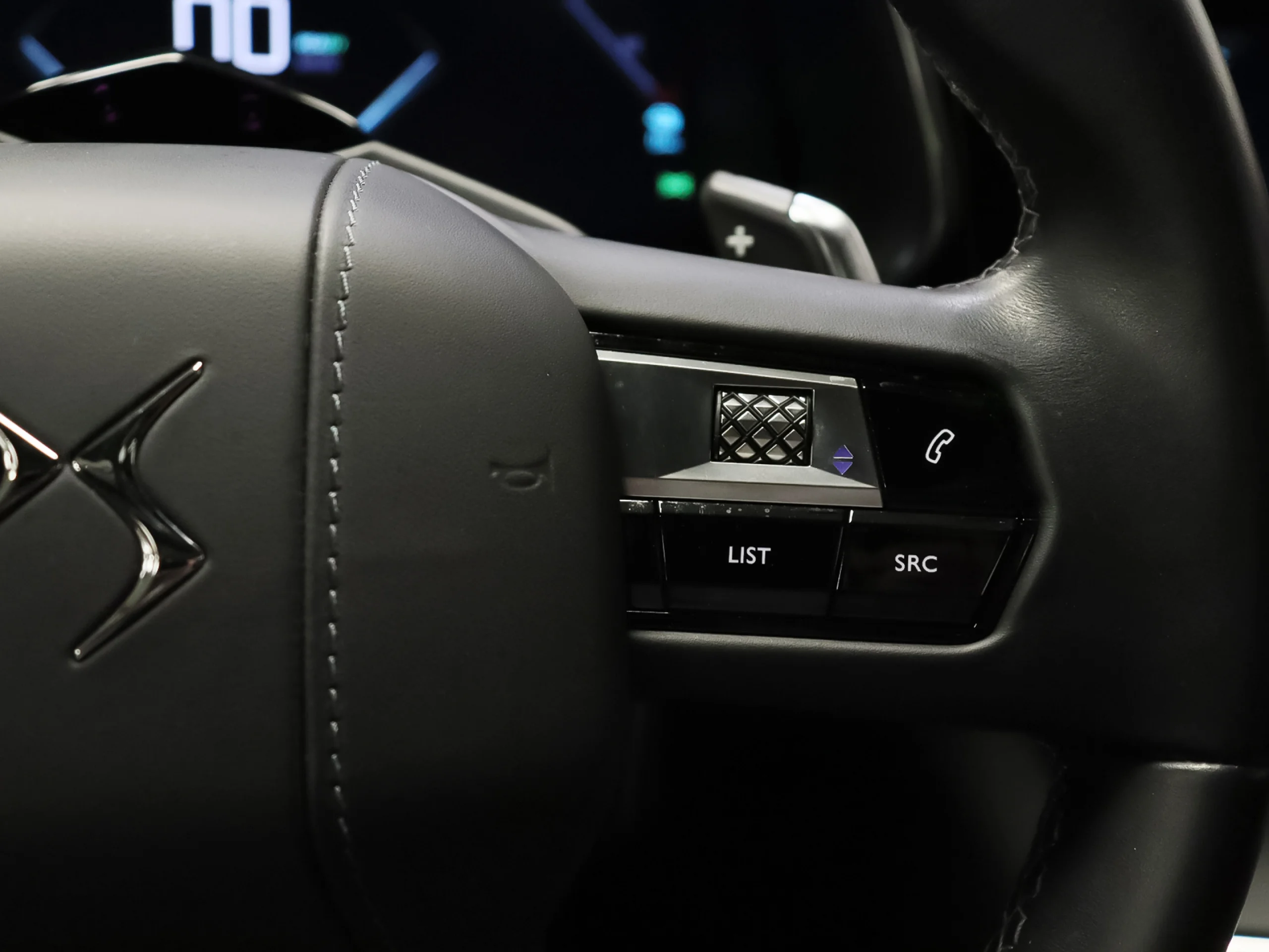 DS DS7 Crossback E-Tense 300 Grand Chic 4WD Auto 221 kW (300 CV) - Foto 19