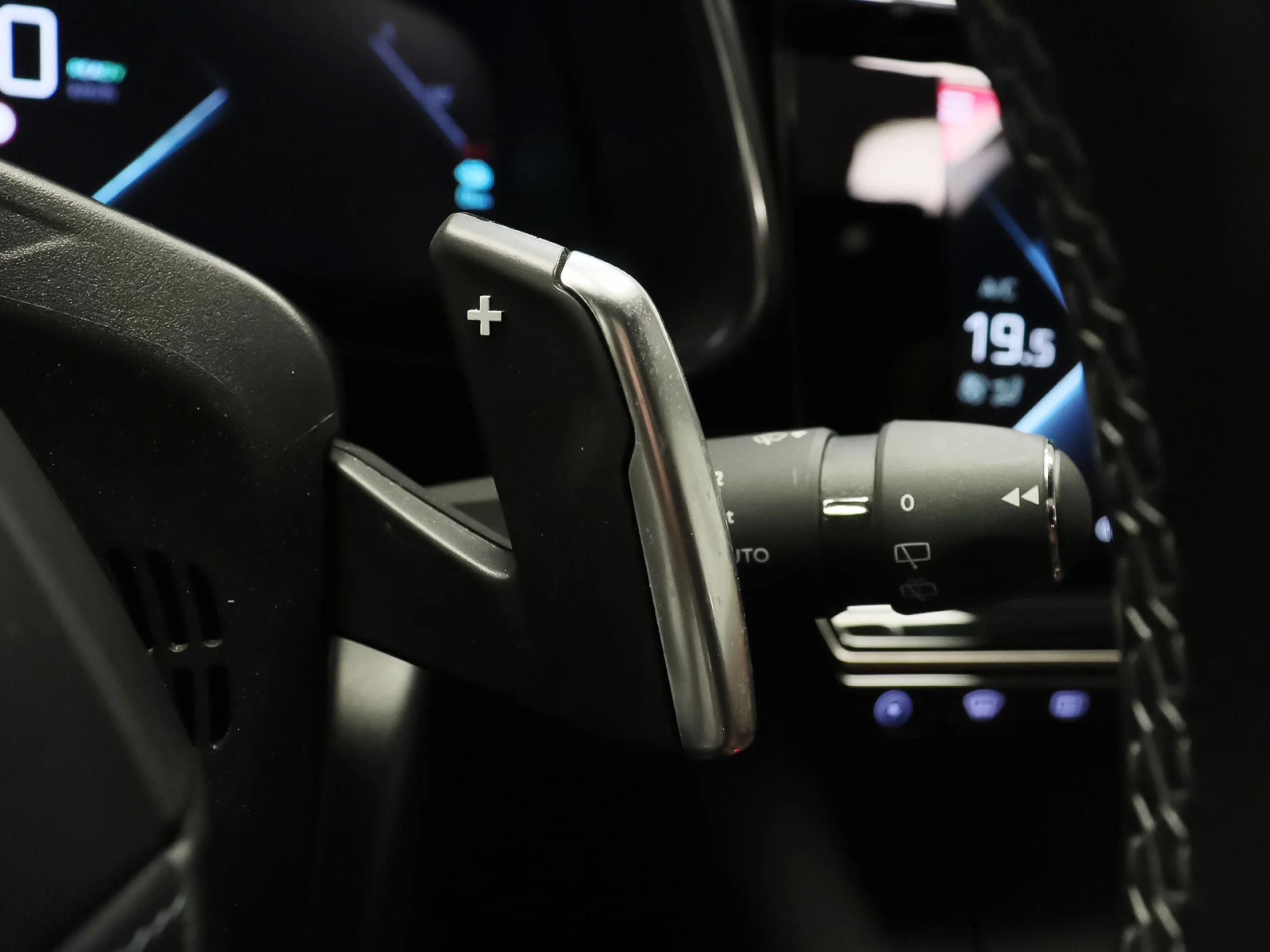 DS DS7 Crossback E-Tense 300 Grand Chic 4WD Auto 221 kW (300 CV) - Foto 22