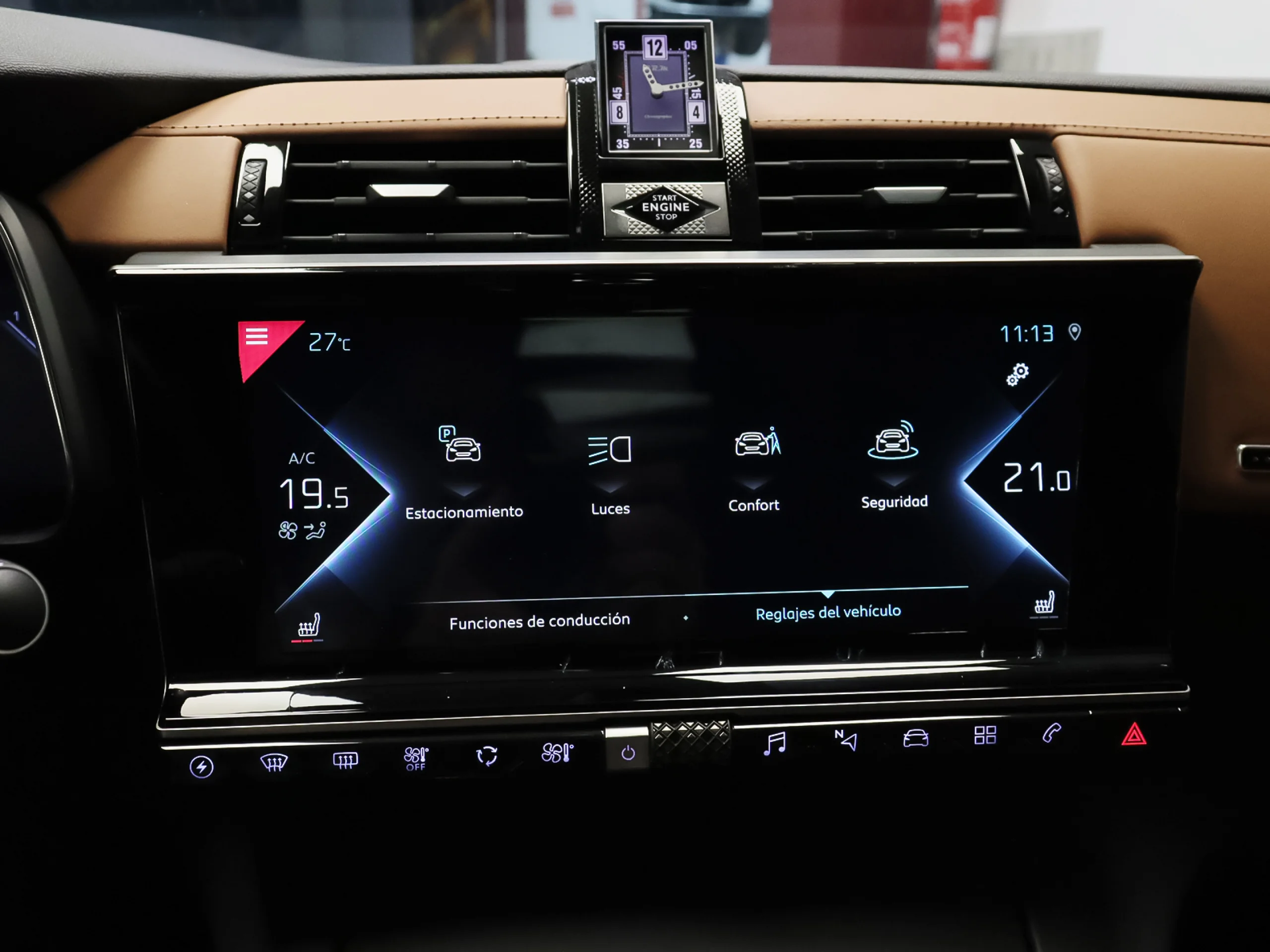 DS DS7 Crossback E-Tense 300 Grand Chic 4WD Auto 221 kW (300 CV) - Foto 32