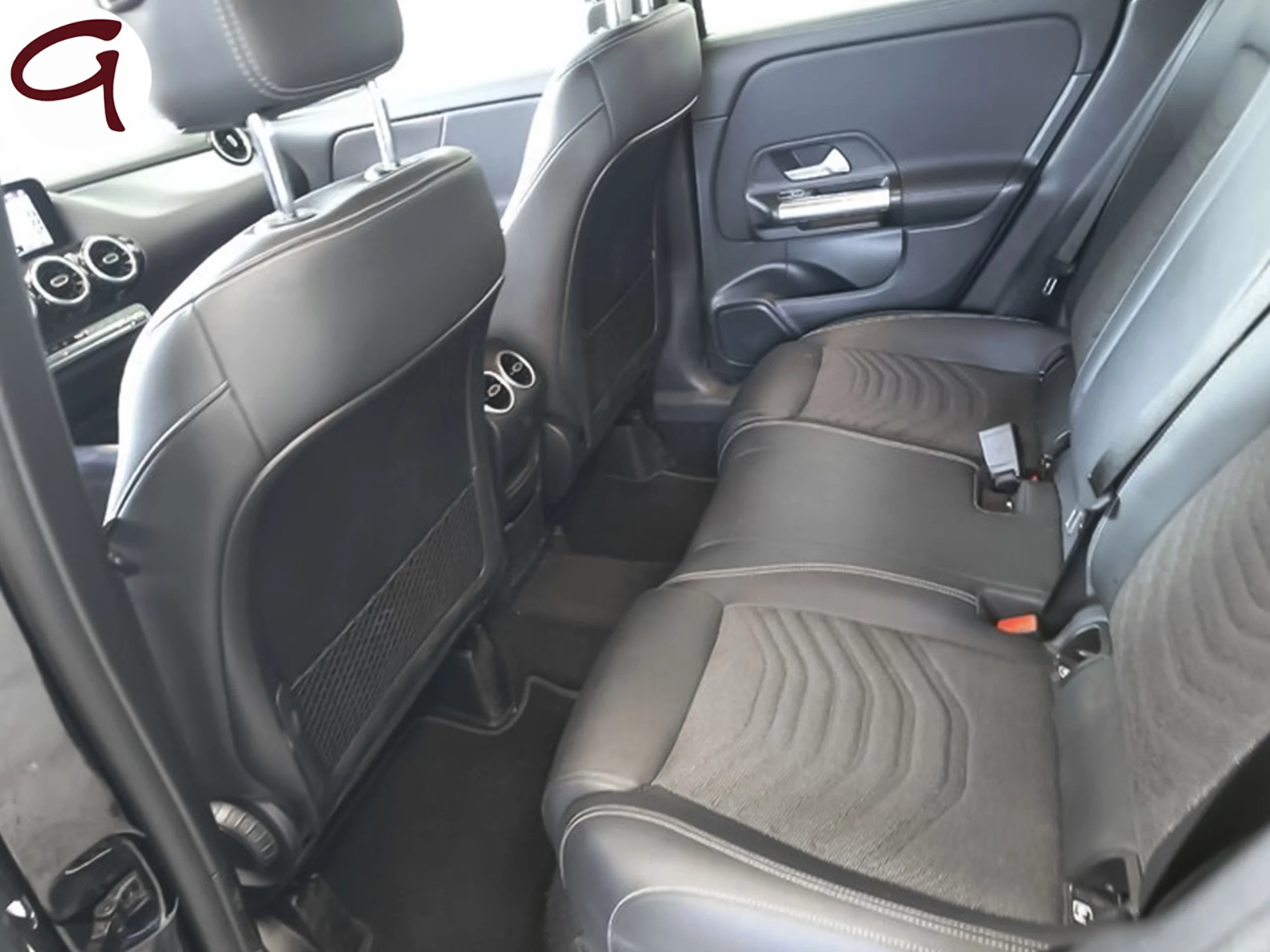 Mercedes-Benz GLA 200 D 110 kW (150 CV) - Foto 5