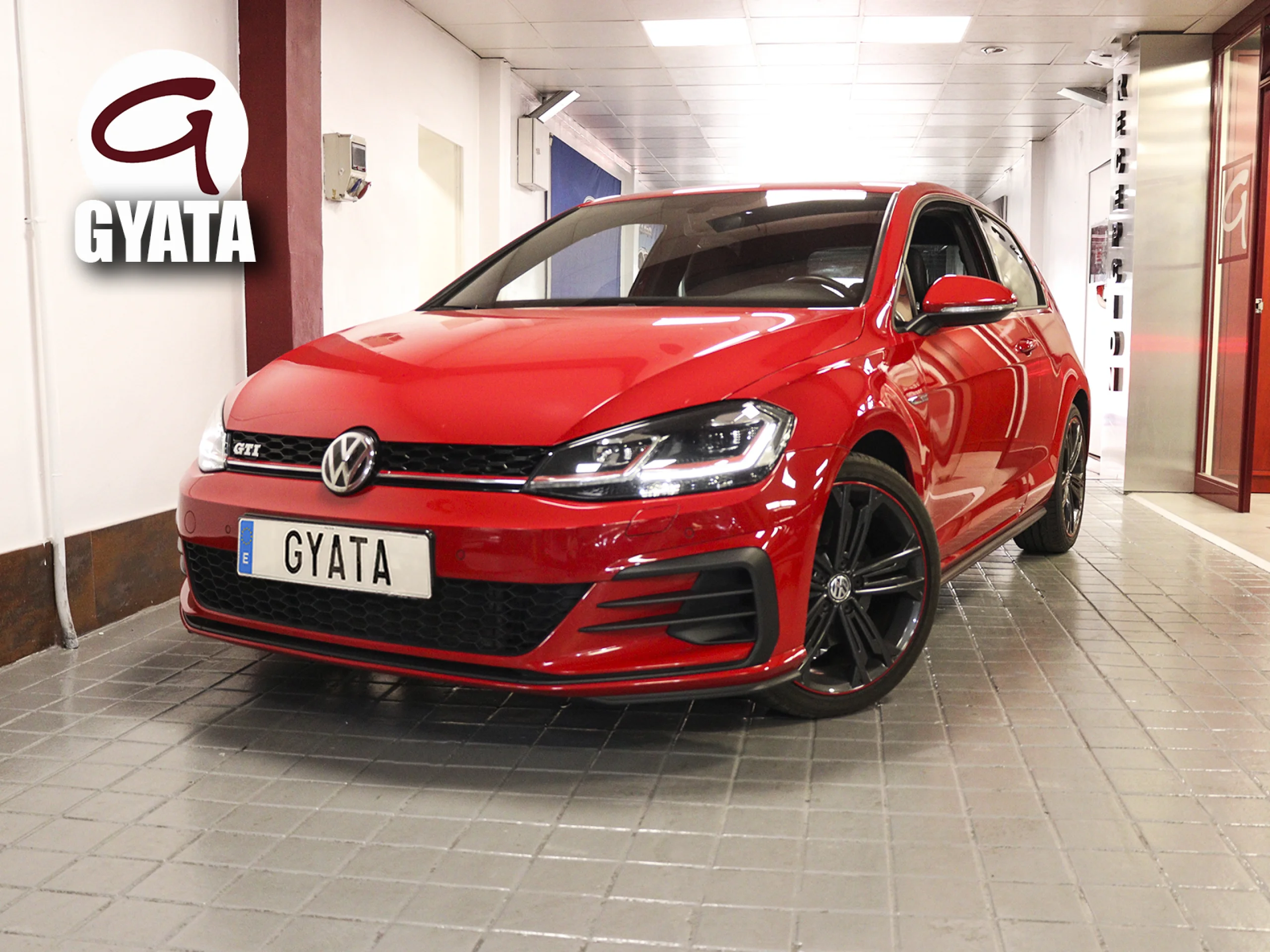 Volkswagen Golf GTI 2.0 TSI 169 kW (230 CV) DSG - Foto 1