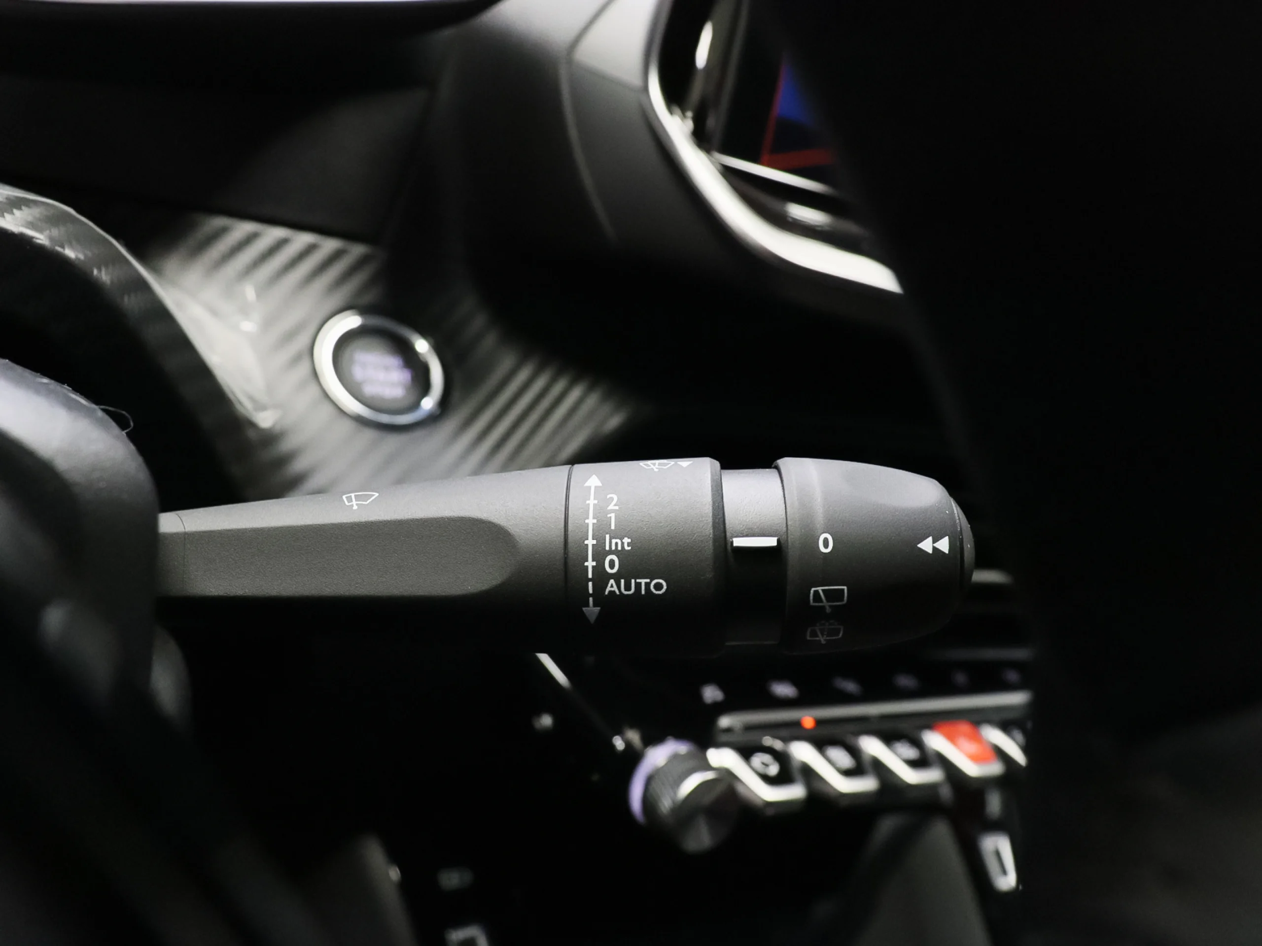 Peugeot E-208 Eléctrico Allure Pack 100 kW (136 CV) - Foto 15