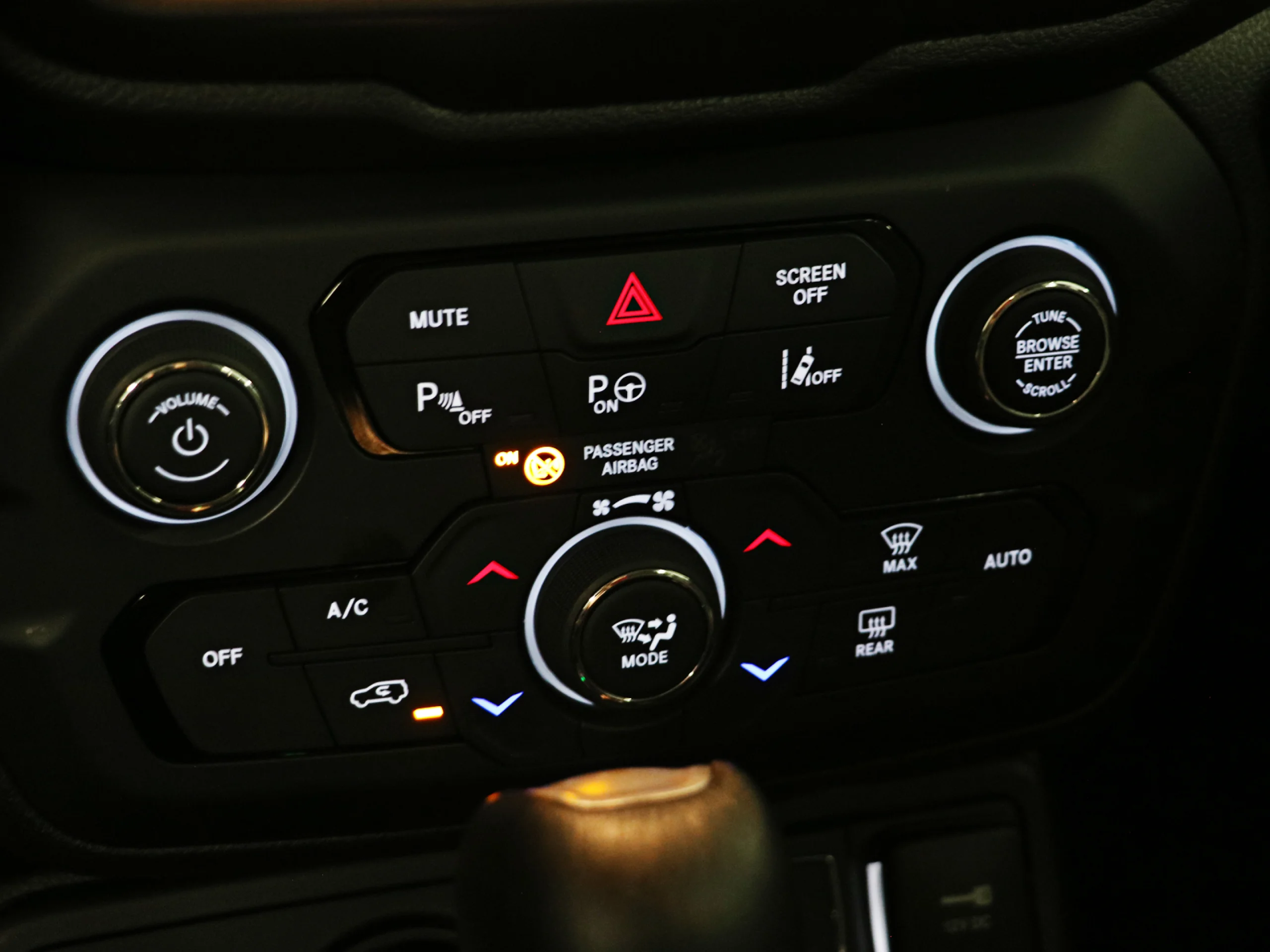 Jeep Renegade 1.3 PHEV Trailhawk AWD AT 177 kW (240 CV) - Foto 20