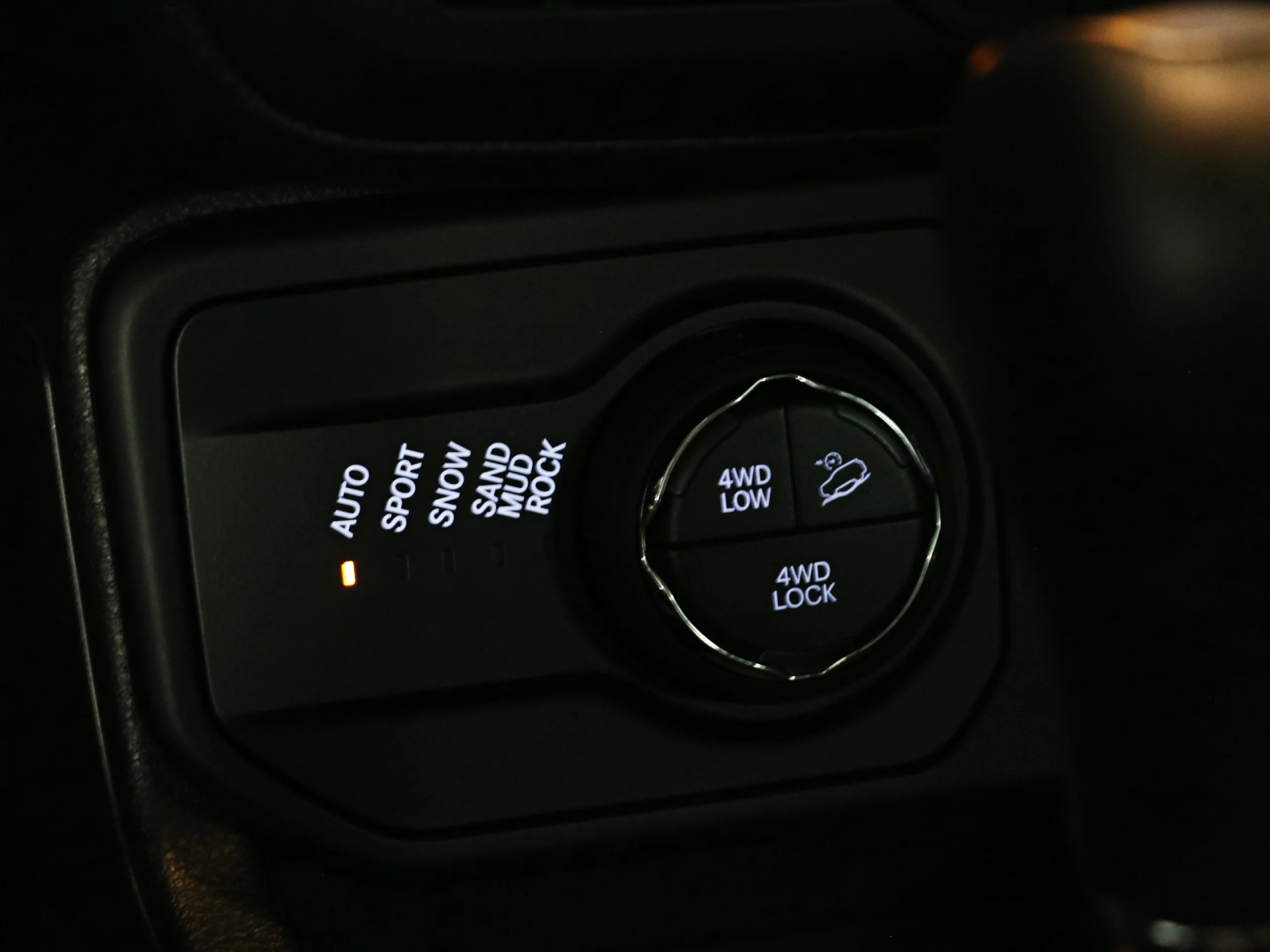 Jeep Renegade 1.3 PHEV Trailhawk AWD AT 177 kW (240 CV) - Foto 21