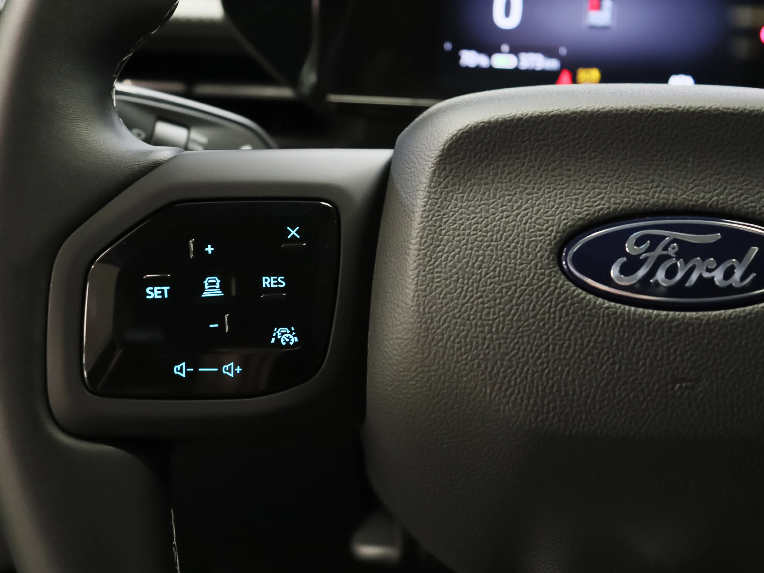 Ford Capri CX740L Premium R. Ext. AWD 77kWh 250 kW (340 CV) - Foto 11