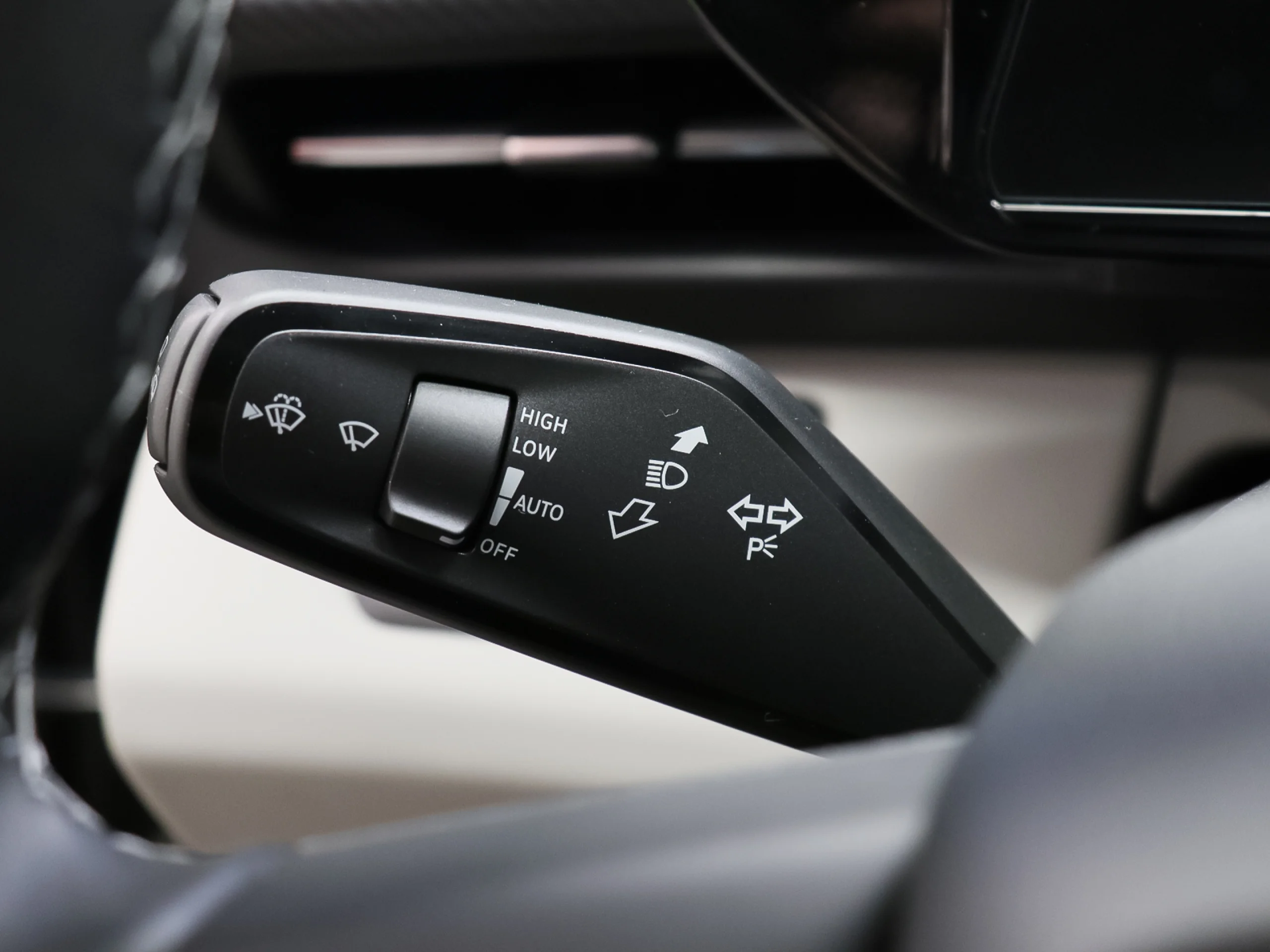 Ford Capri CX740L Premium R. Ext. AWD 77kWh 250 kW (340 CV) - Foto 13