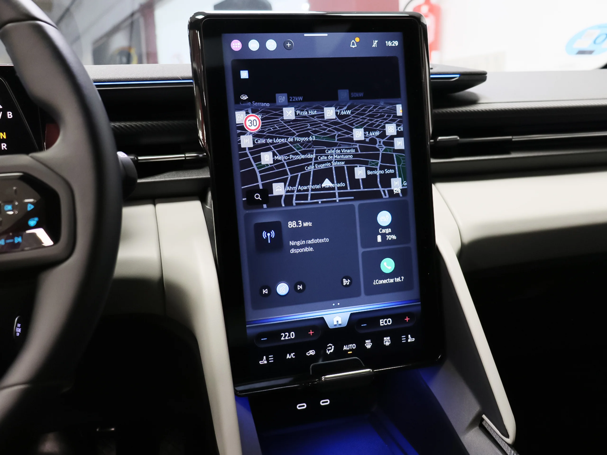 Ford Capri CX740L Premium R. Ext. AWD 77kWh 250 kW (340 CV) - Foto 17