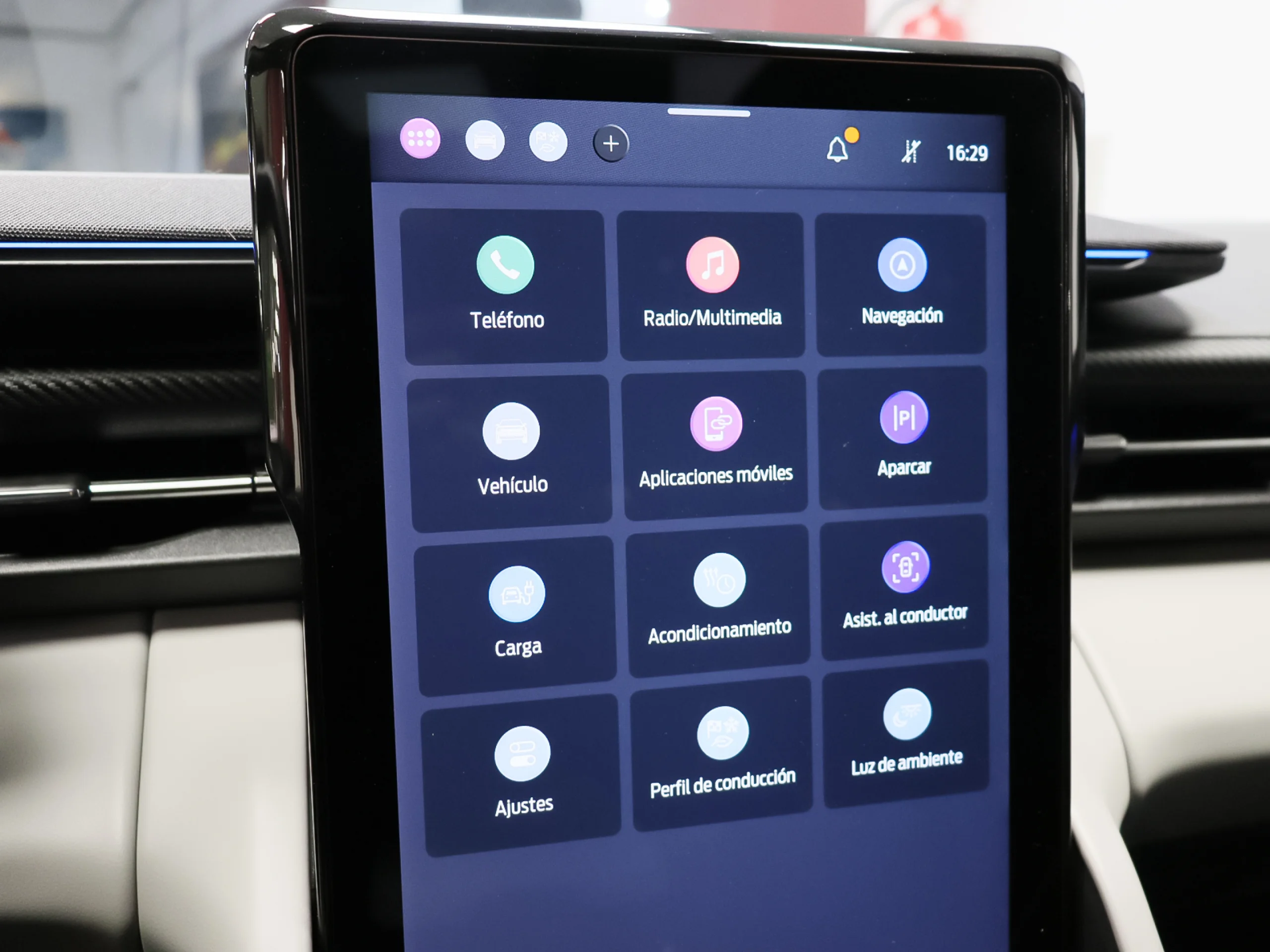 Ford Capri CX740L Premium R. Ext. AWD 77kWh 250 kW (340 CV) - Foto 22