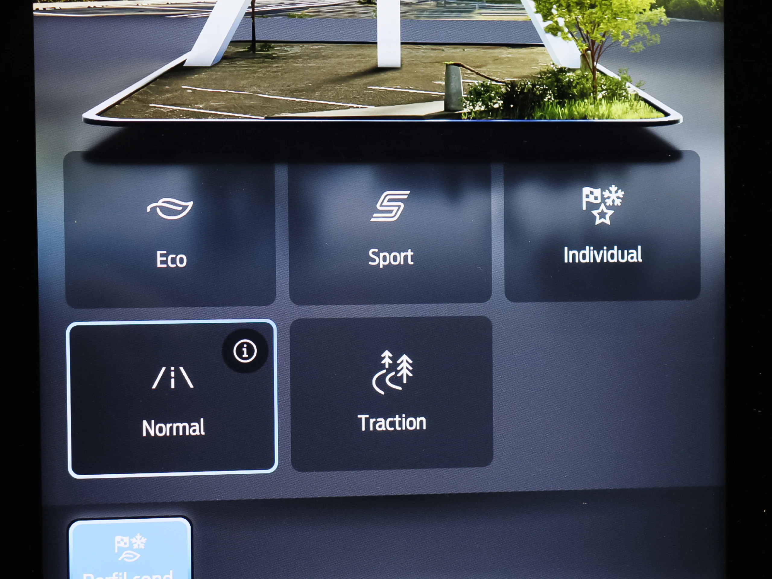 Ford Capri CX740L Premium R. Ext. AWD 77kWh 250 kW (340 CV) - Foto 25