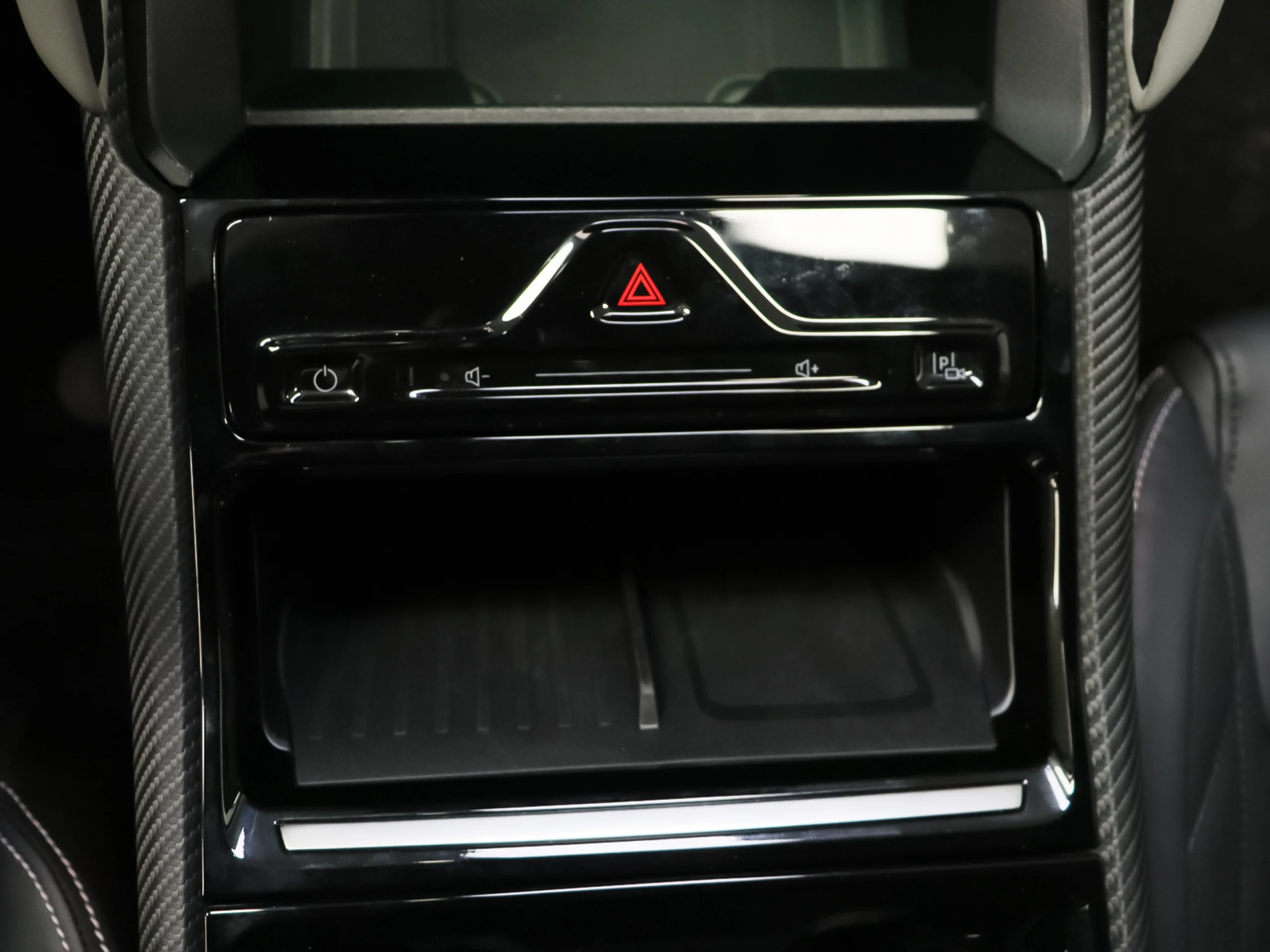 Ford Capri CX740L Premium R. Ext. AWD 77kWh 250 kW (340 CV) - Foto 34