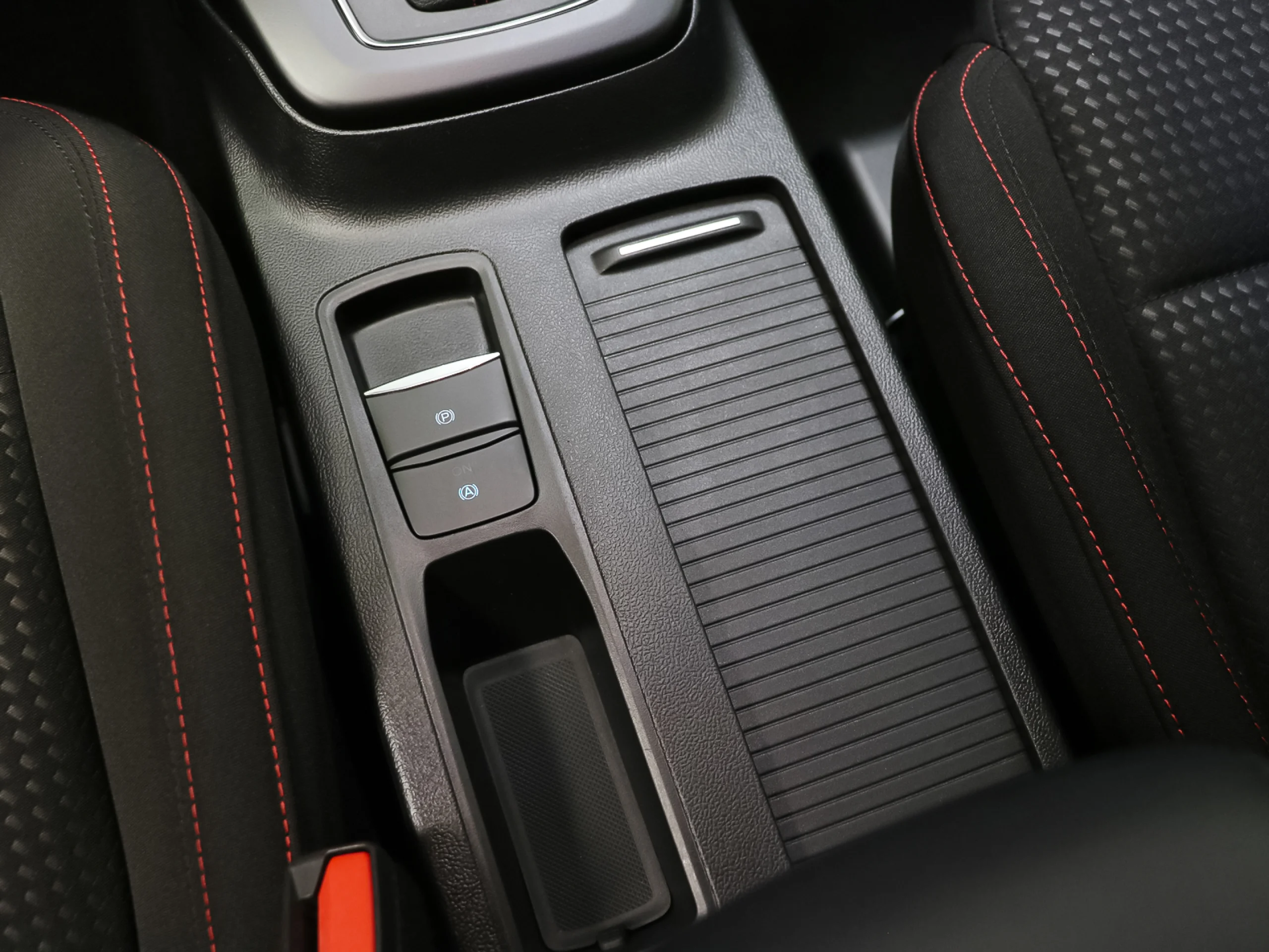 Ford Focus SportBreak 1.0 Ecoboost MHEV ST-Line Auto 114 kW (155 CV) - Foto 30