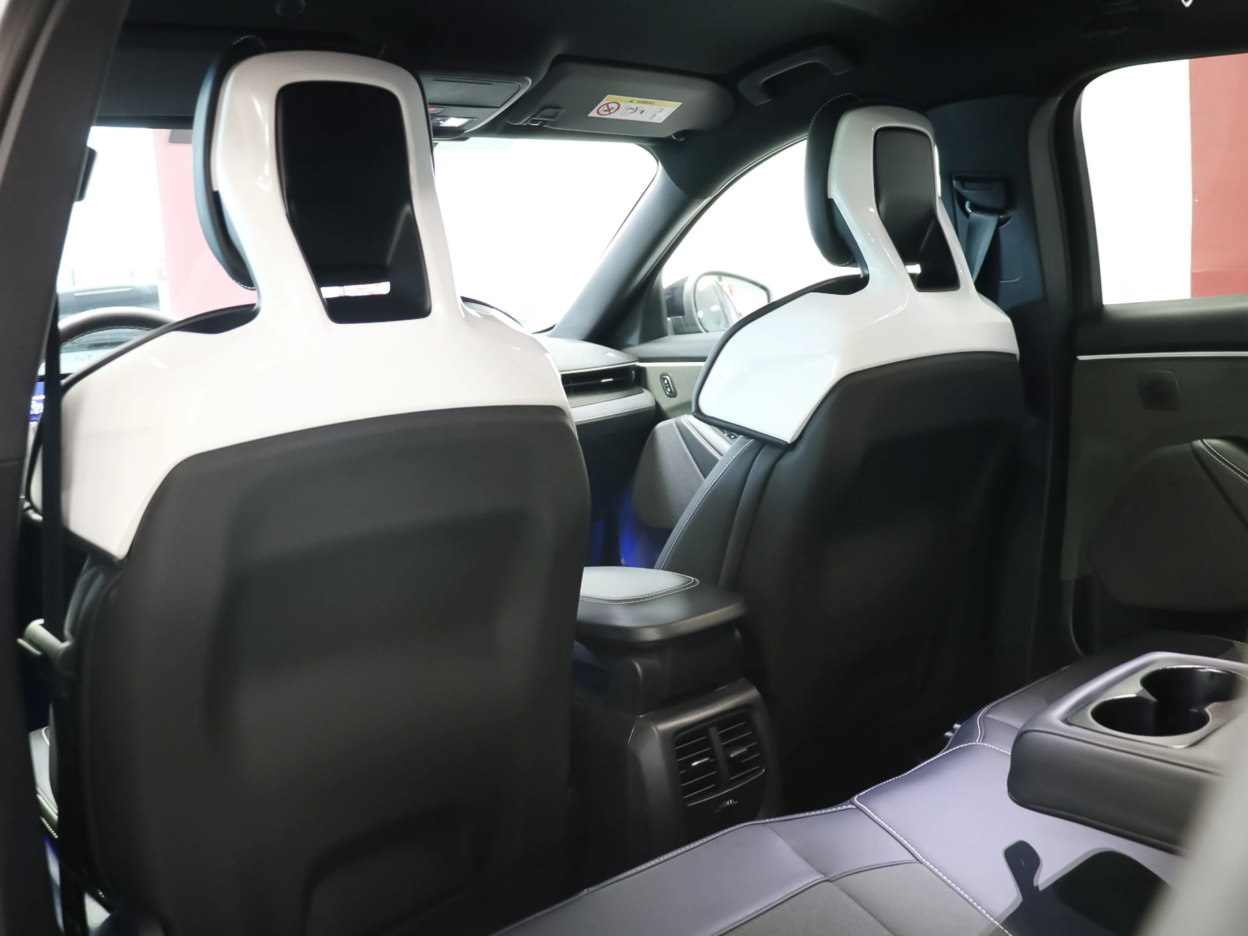 Ford Mustang Mach-E GT AWD Rango Extendido 358 kW (487 CV) - Foto 13