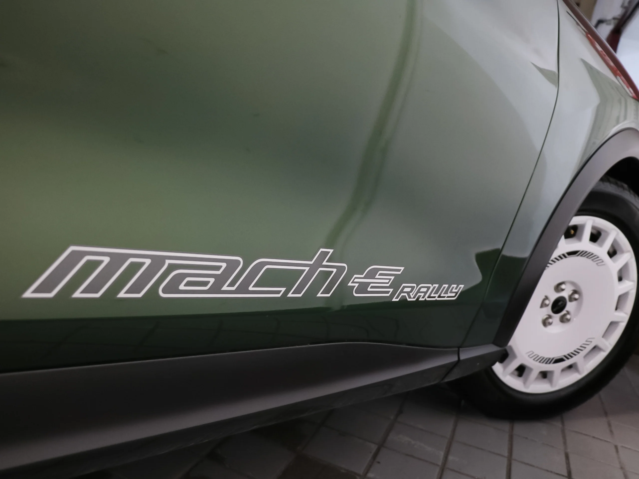 Ford Mustang Mach-E GT AWD Rango Extendido 358 kW (487 CV) - Foto 45