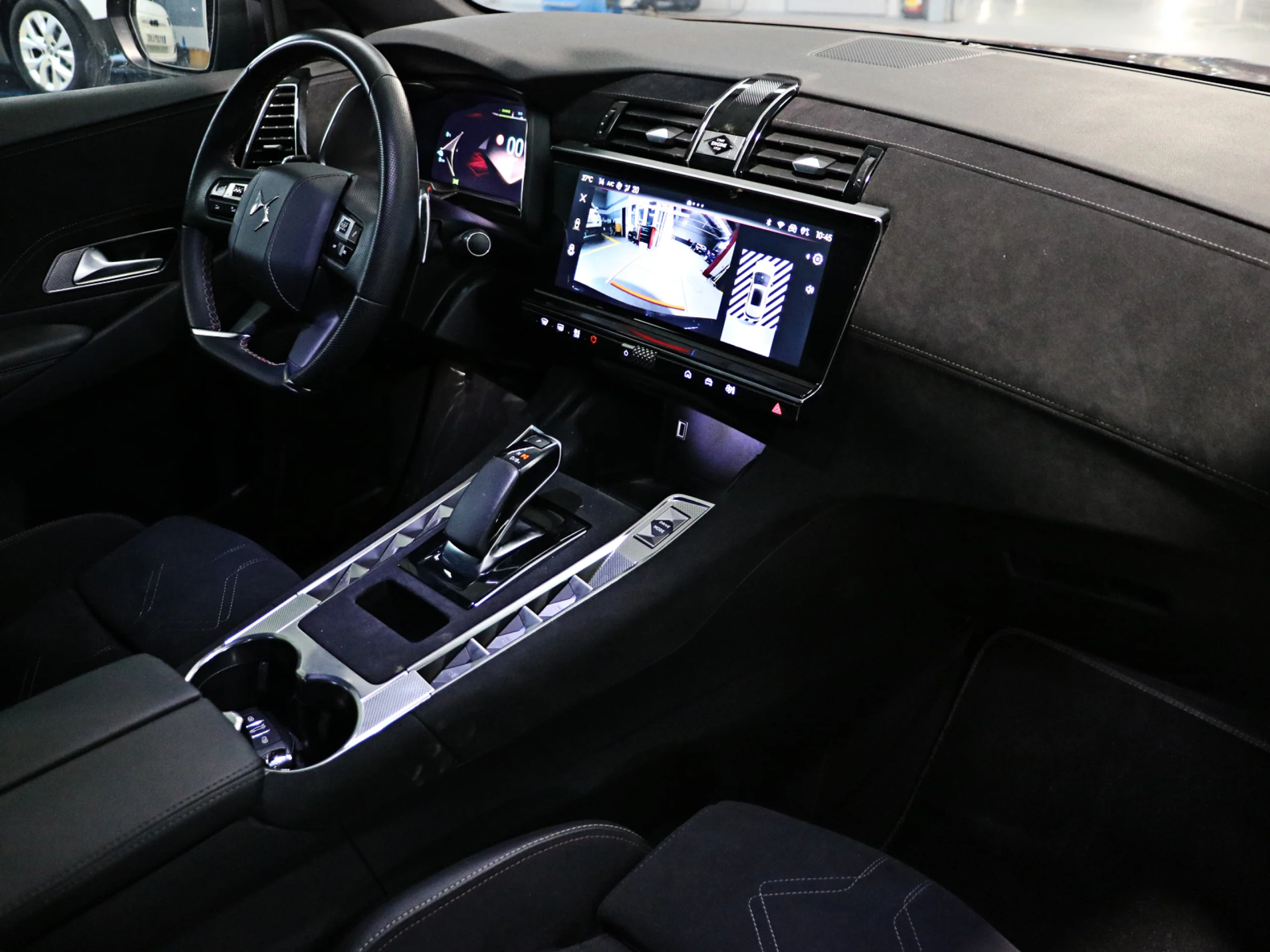 DS DS7 Crossback Plug-In Hybrid Pallas 165 kW (224 CV) - Foto 5
