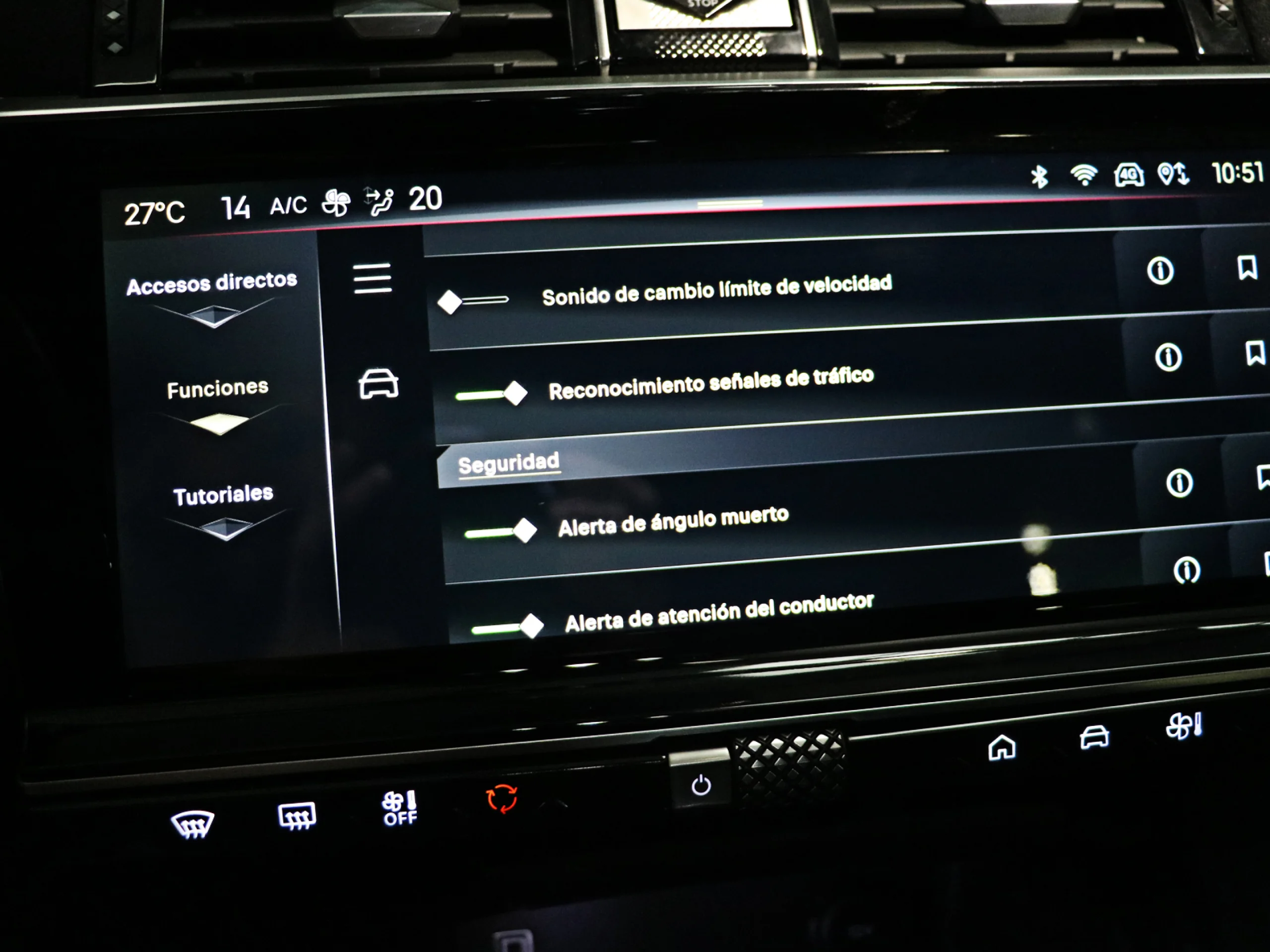 DS DS7 Crossback Plug-In Hybrid Pallas 165 kW (224 CV) - Foto 18