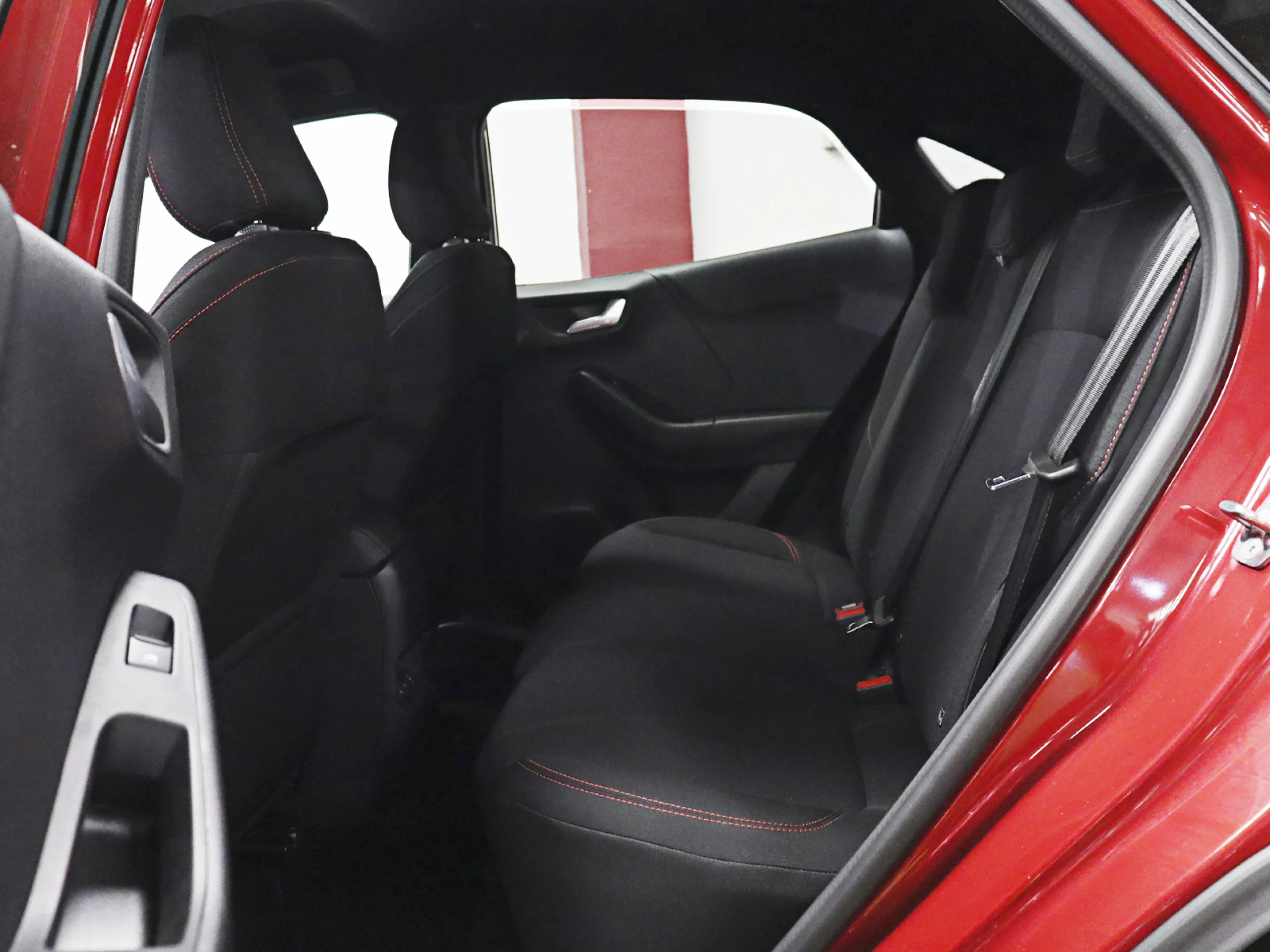 Ford Puma 1.0 EcoBoost MHEV ST-Line Auto 92 kW (125 CV) - Foto 8