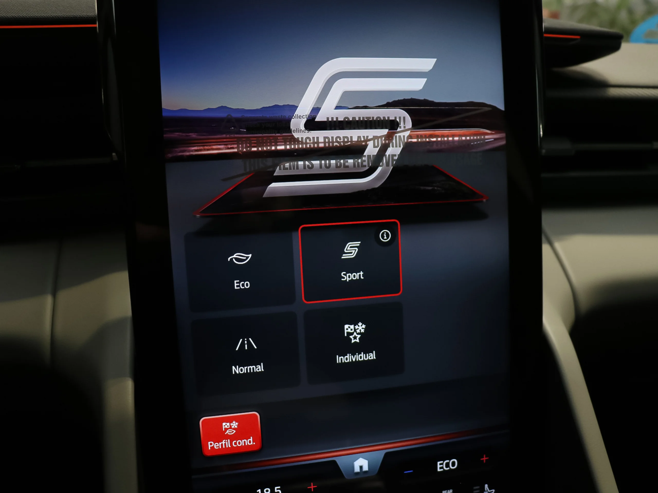 Ford Explorer Premium Rango Extendido RWD 77kWh 210 kW (286 CV) - Foto 23