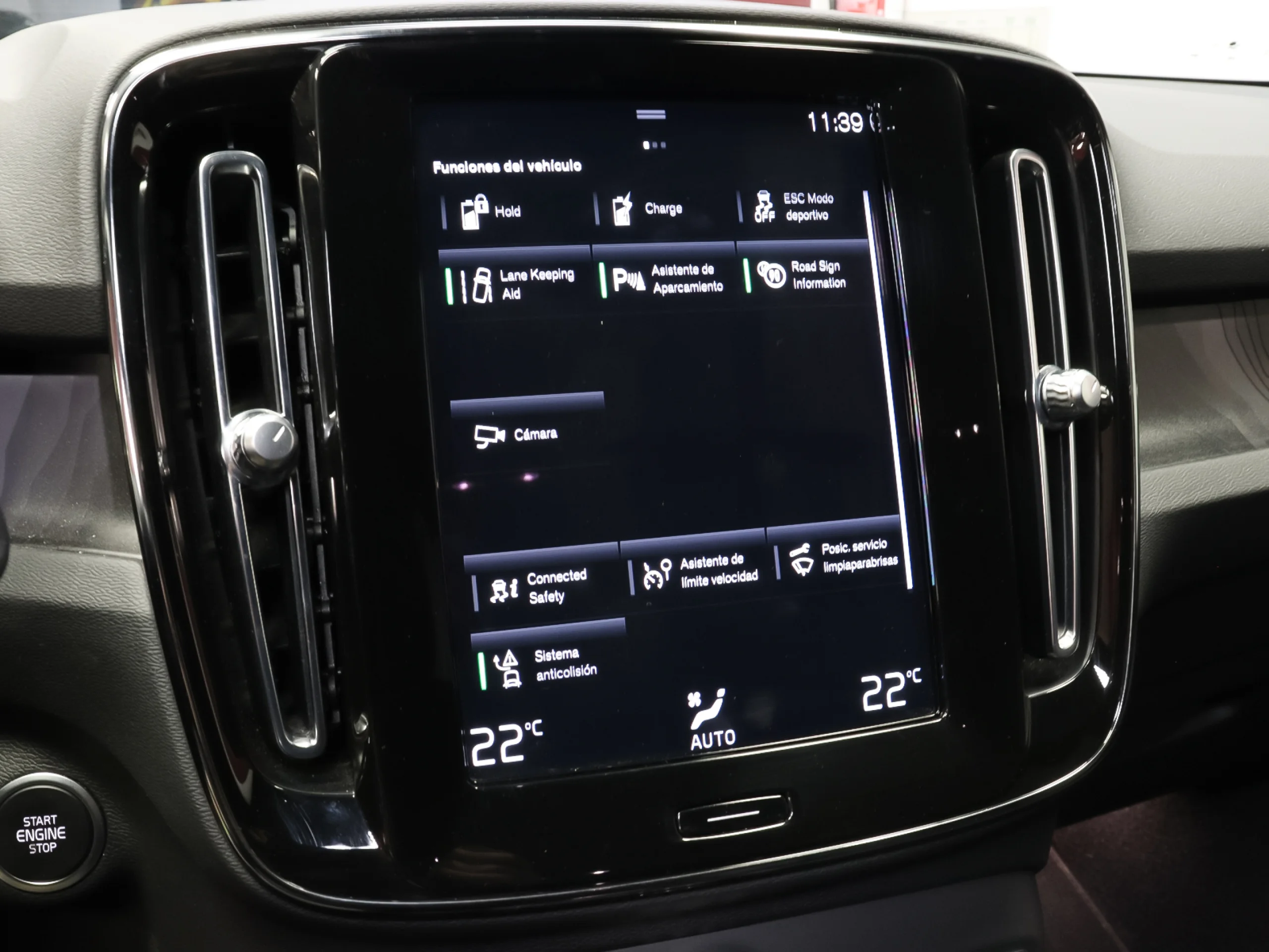 Volvo XC40 T4 PHEV Recharge Core Auto 155 kW (211 CV) - Foto 20