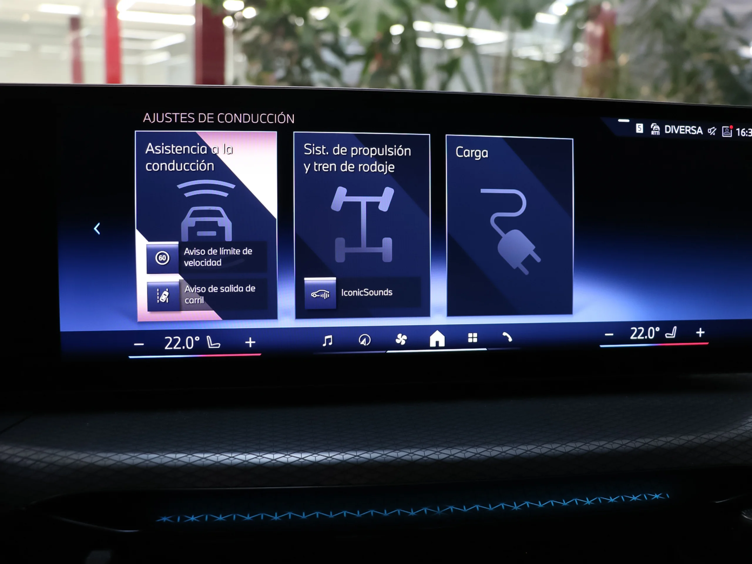 BMW Serie 3 330e xDrive Touring 215 kW (292 CV) - Foto 25