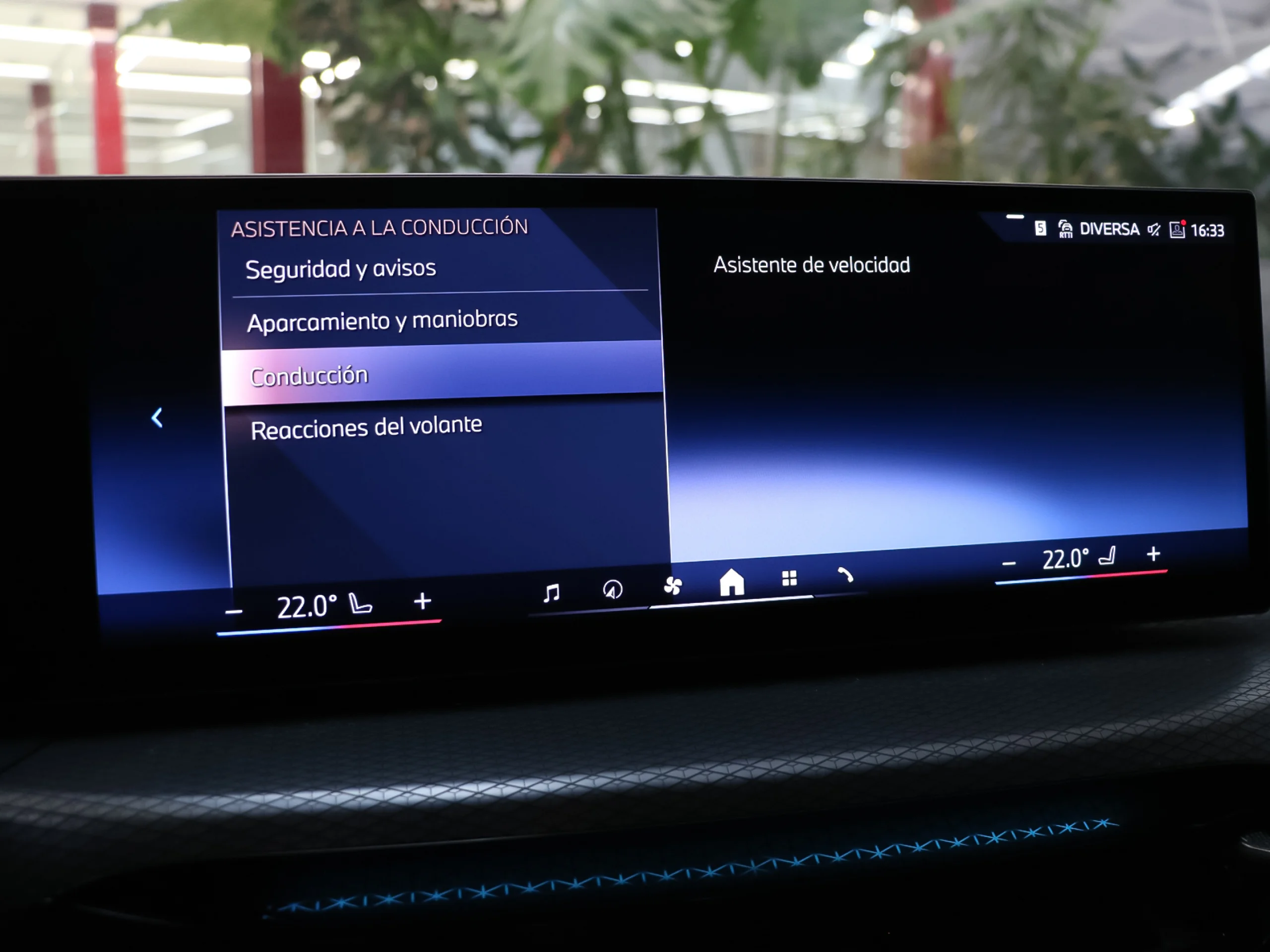 BMW Serie 3 330e xDrive Touring 215 kW (292 CV) - Foto 29