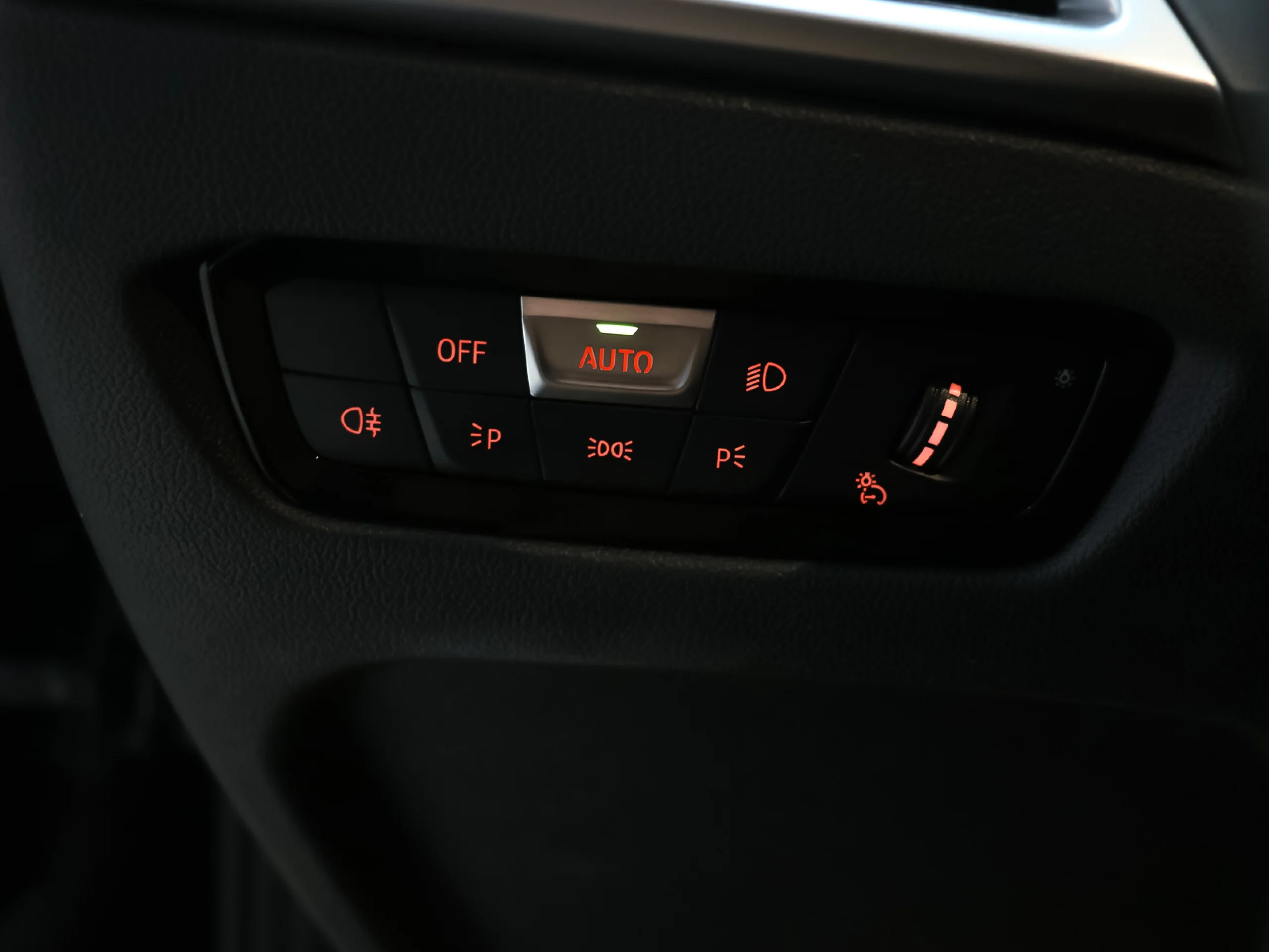 BMW Serie 3 330e xDrive Touring 215 kW (292 CV) - Foto 43