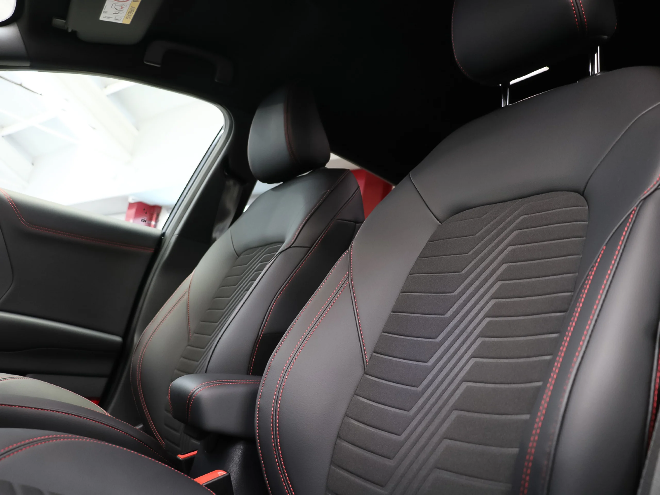 Ford Puma 1.0 EcoBoost MHEV ST-Line X 92 kW (125 CV) - Foto 9