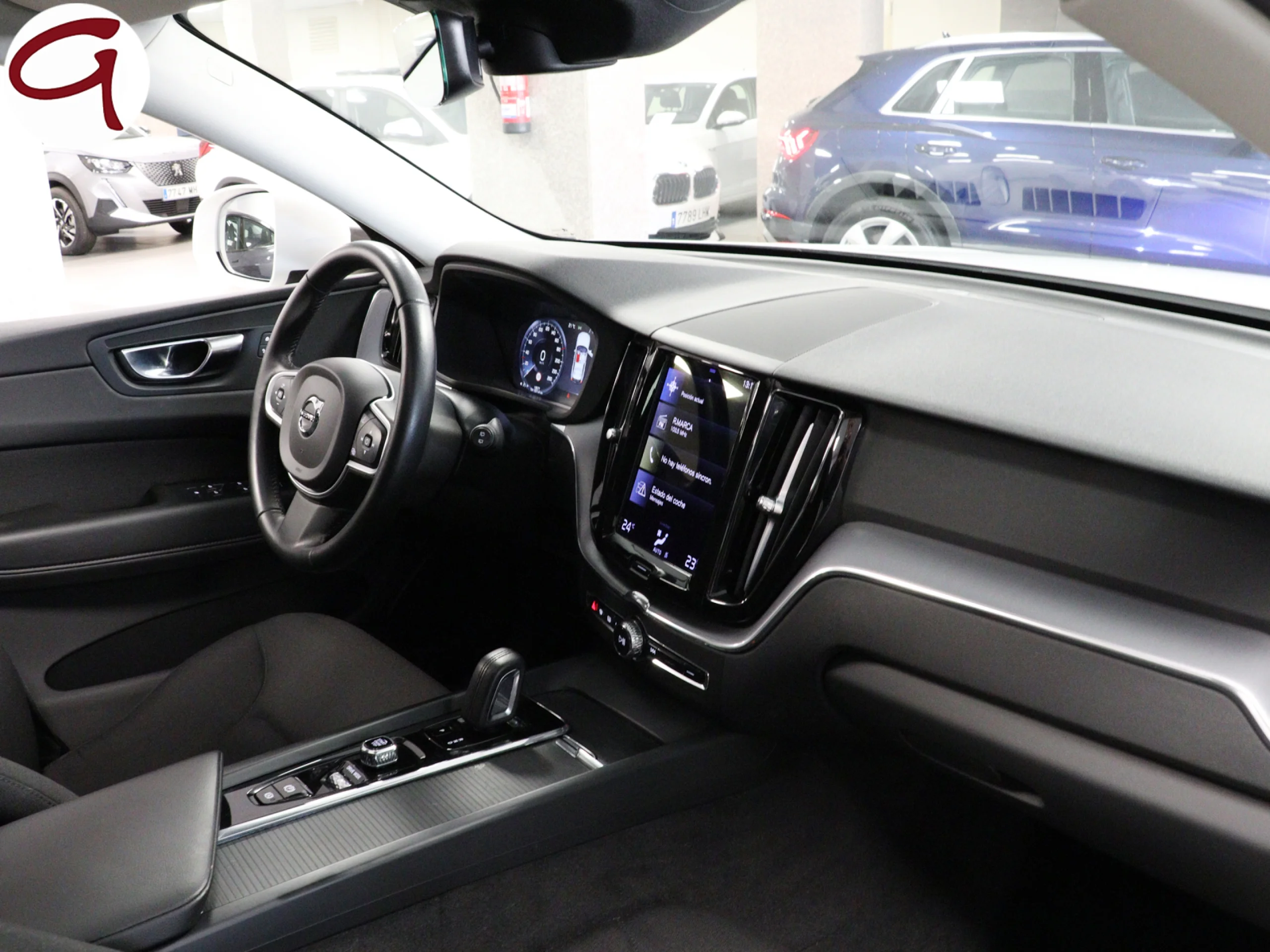 Volvo XC60 B4 D Momentum Pro Auto 145 kW (197 CV) - Foto 6