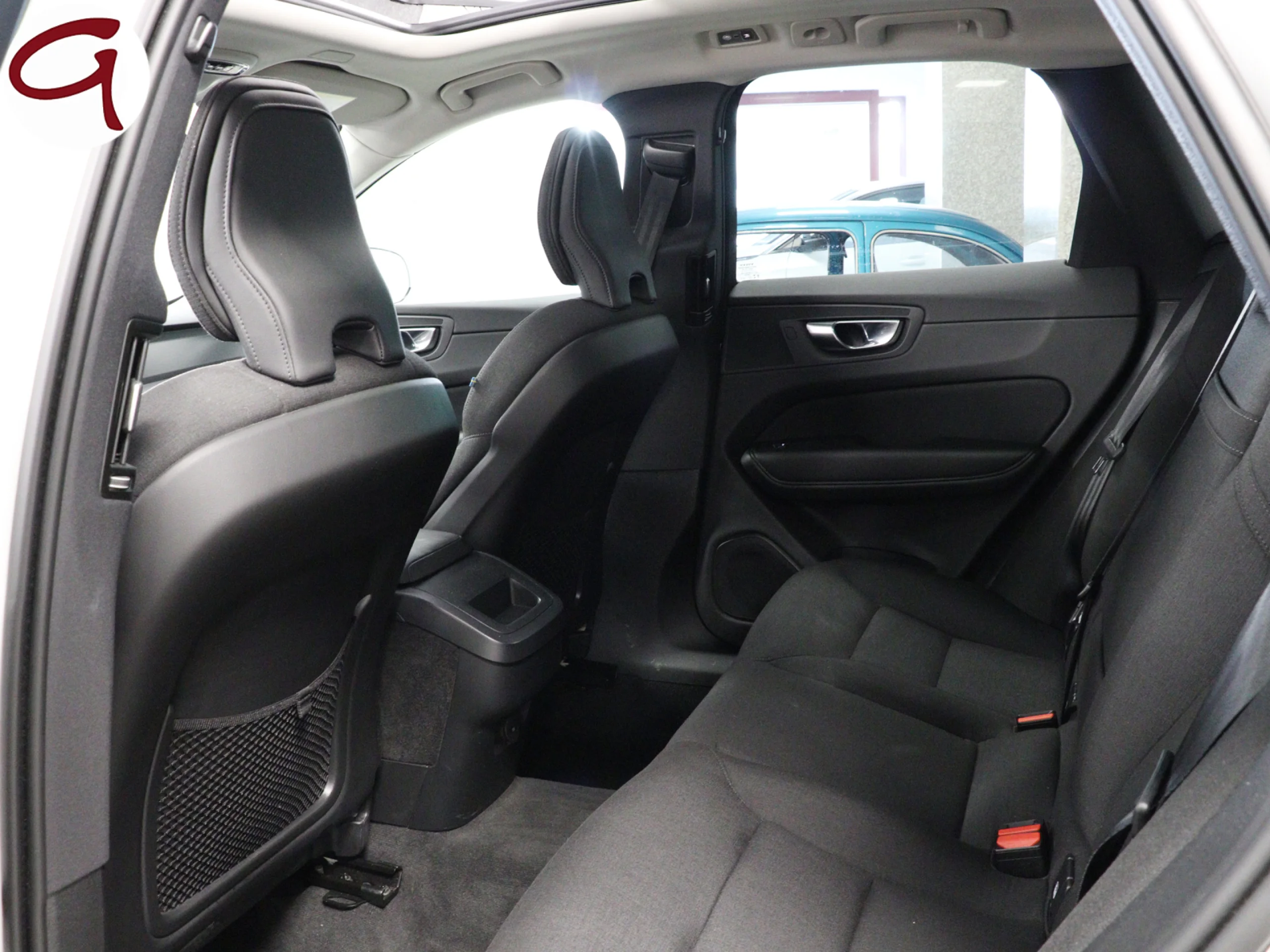 Volvo XC60 B4 D Momentum Pro Auto 145 kW (197 CV) - Foto 11