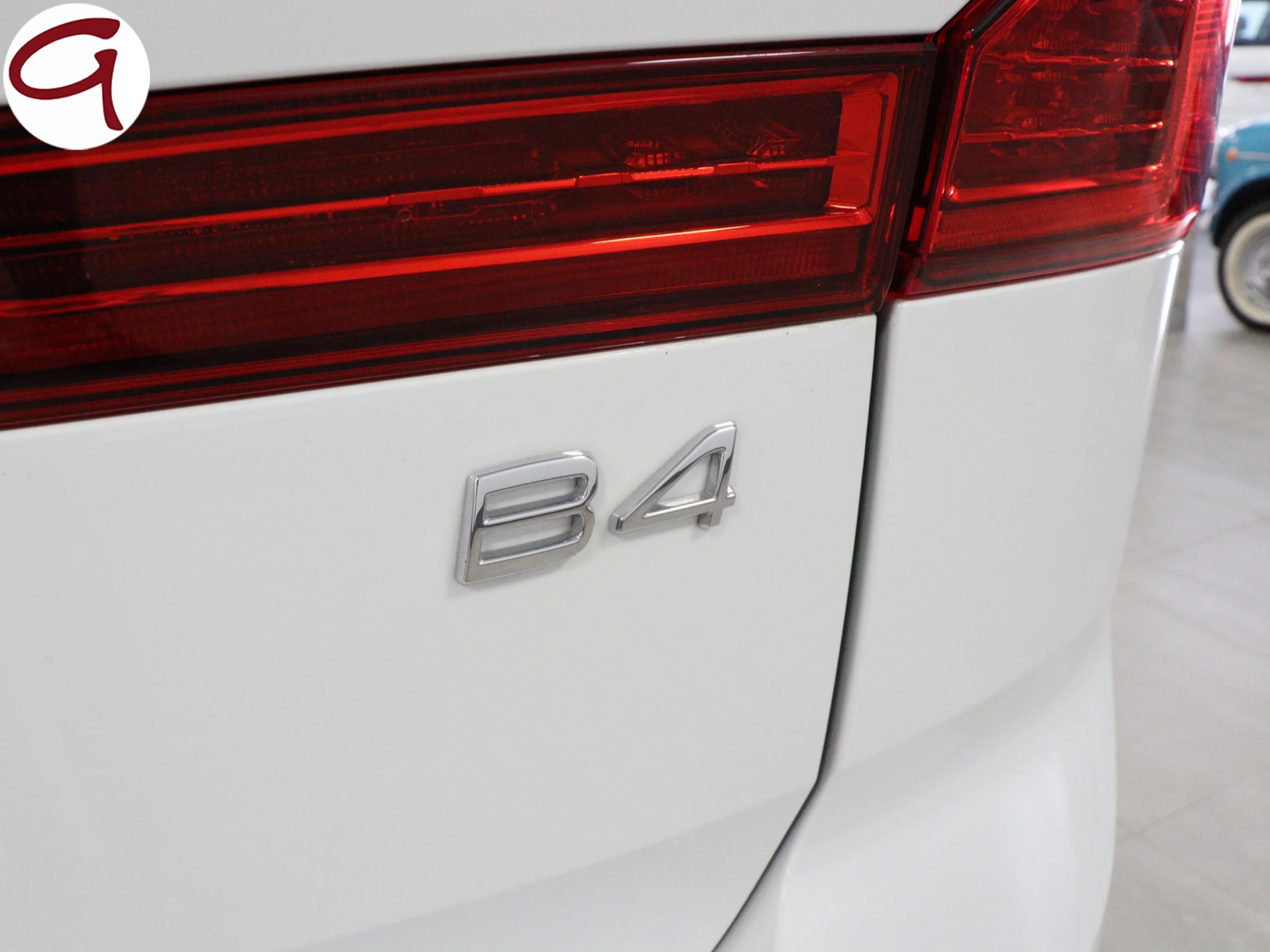 Volvo XC60 B4 D Momentum Pro Auto 145 kW (197 CV) - Foto 30