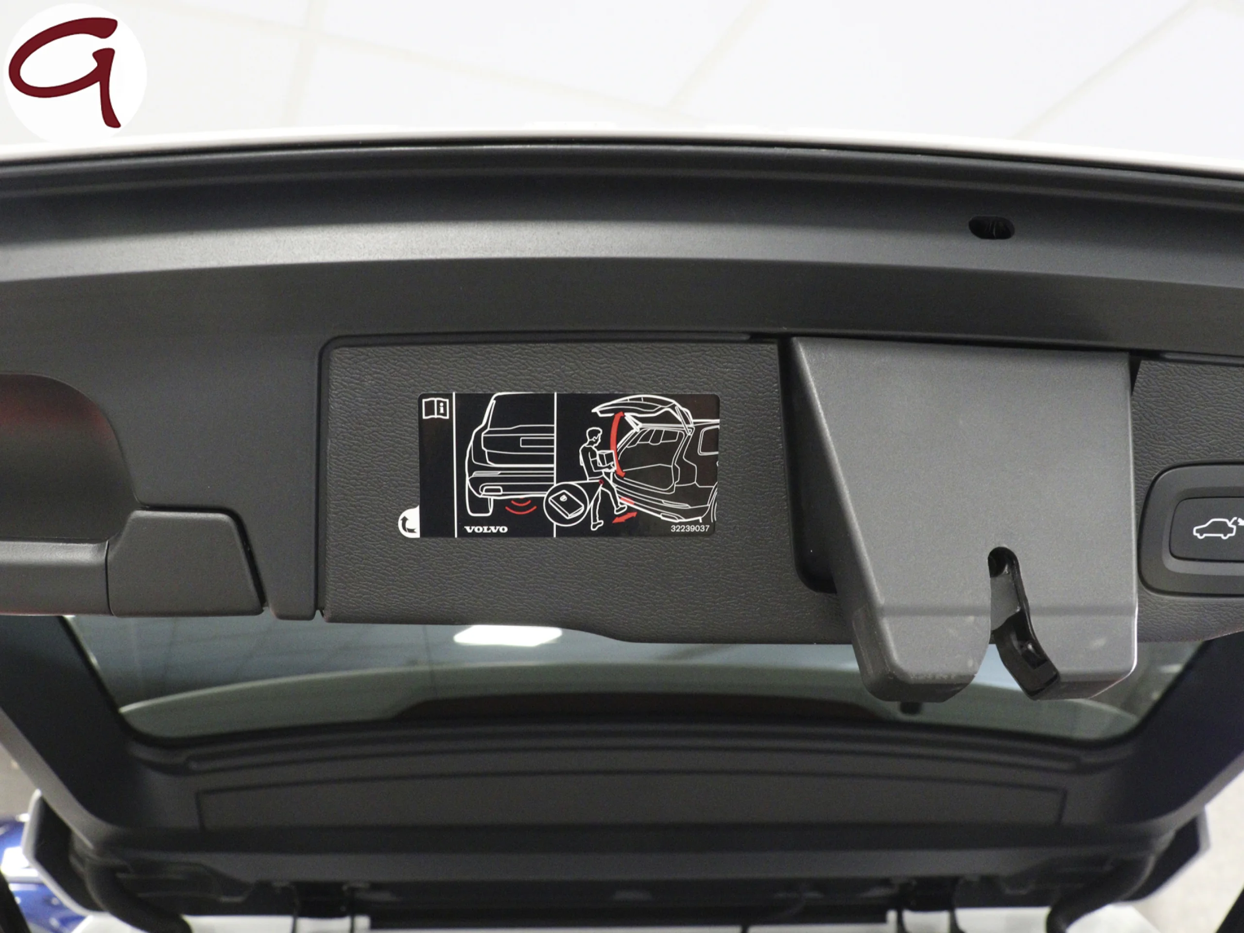 Volvo XC60 B4 D Momentum Pro Auto 145 kW (197 CV) - Foto 33