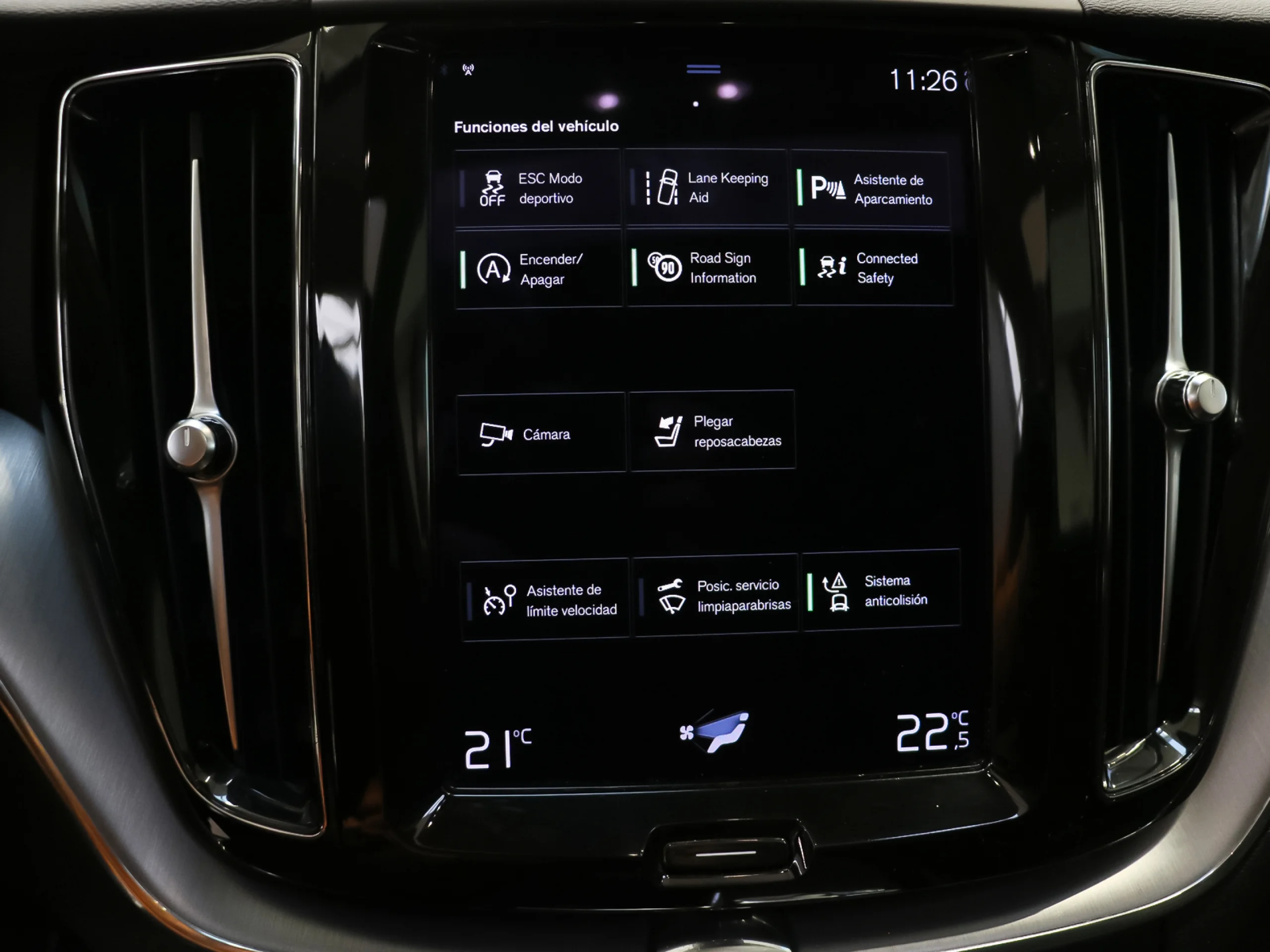 Volvo XC60 B4 D Momentum Pro Auto 145 kW (197 CV) - Foto 19