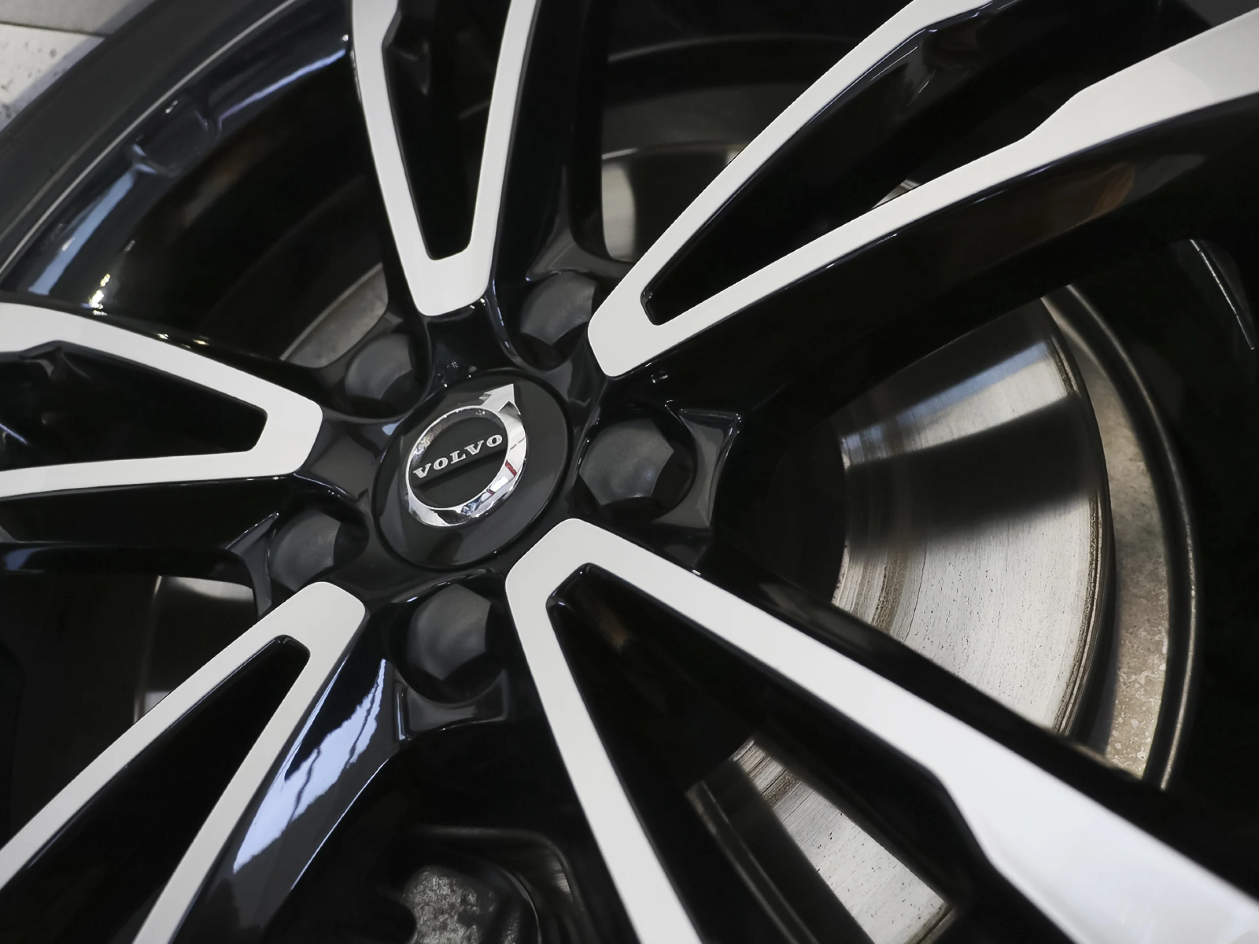 Volvo XC60 B4 D Momentum Pro Auto 145 kW (197 CV) - Foto 38